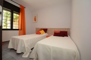 Alquiler Vacacional - Holiday Home with beautiful sea and mountain view for 8-9 persons. Private Pool