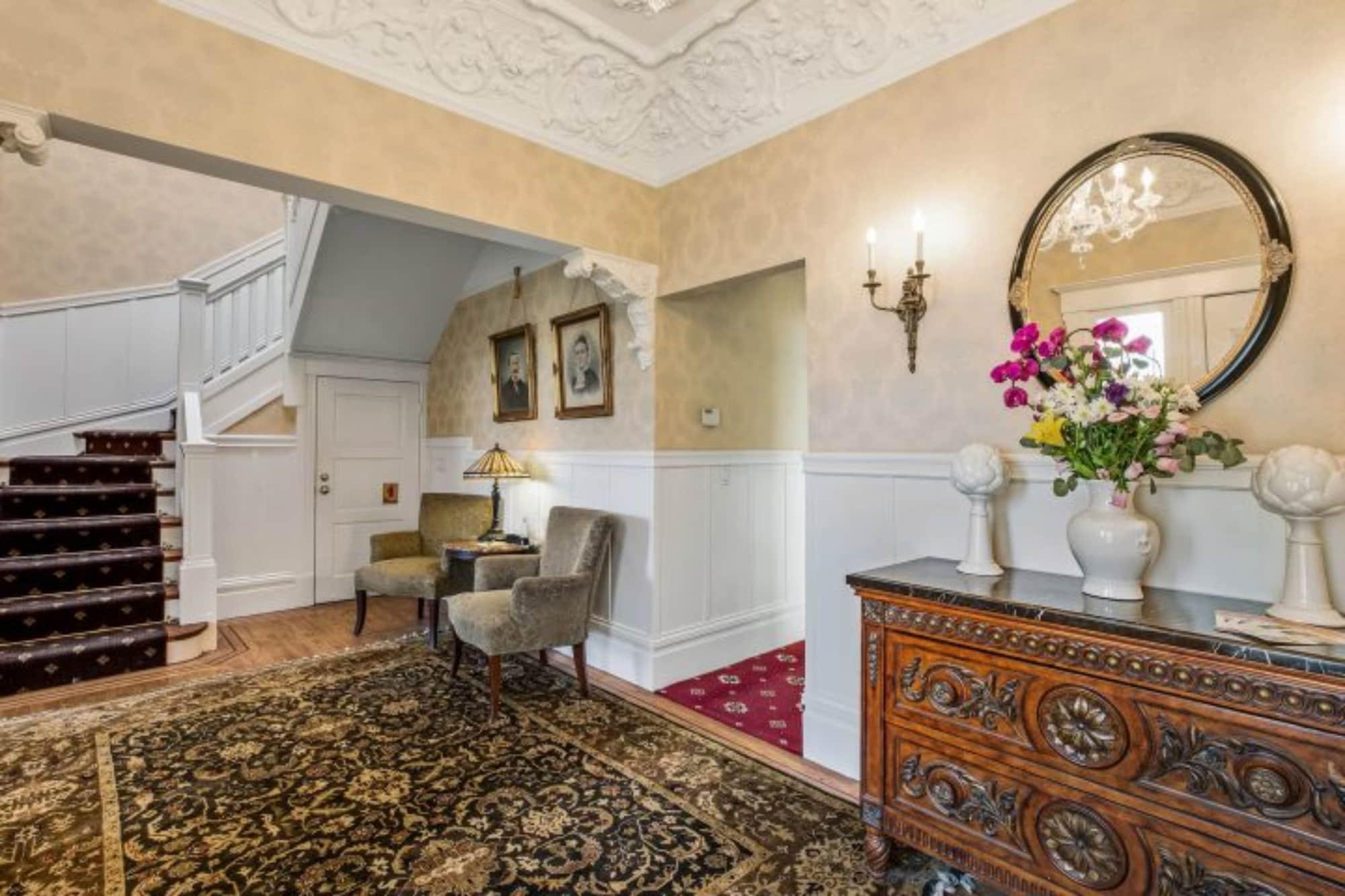 Vista Lobby Parker Guest House San Francisco