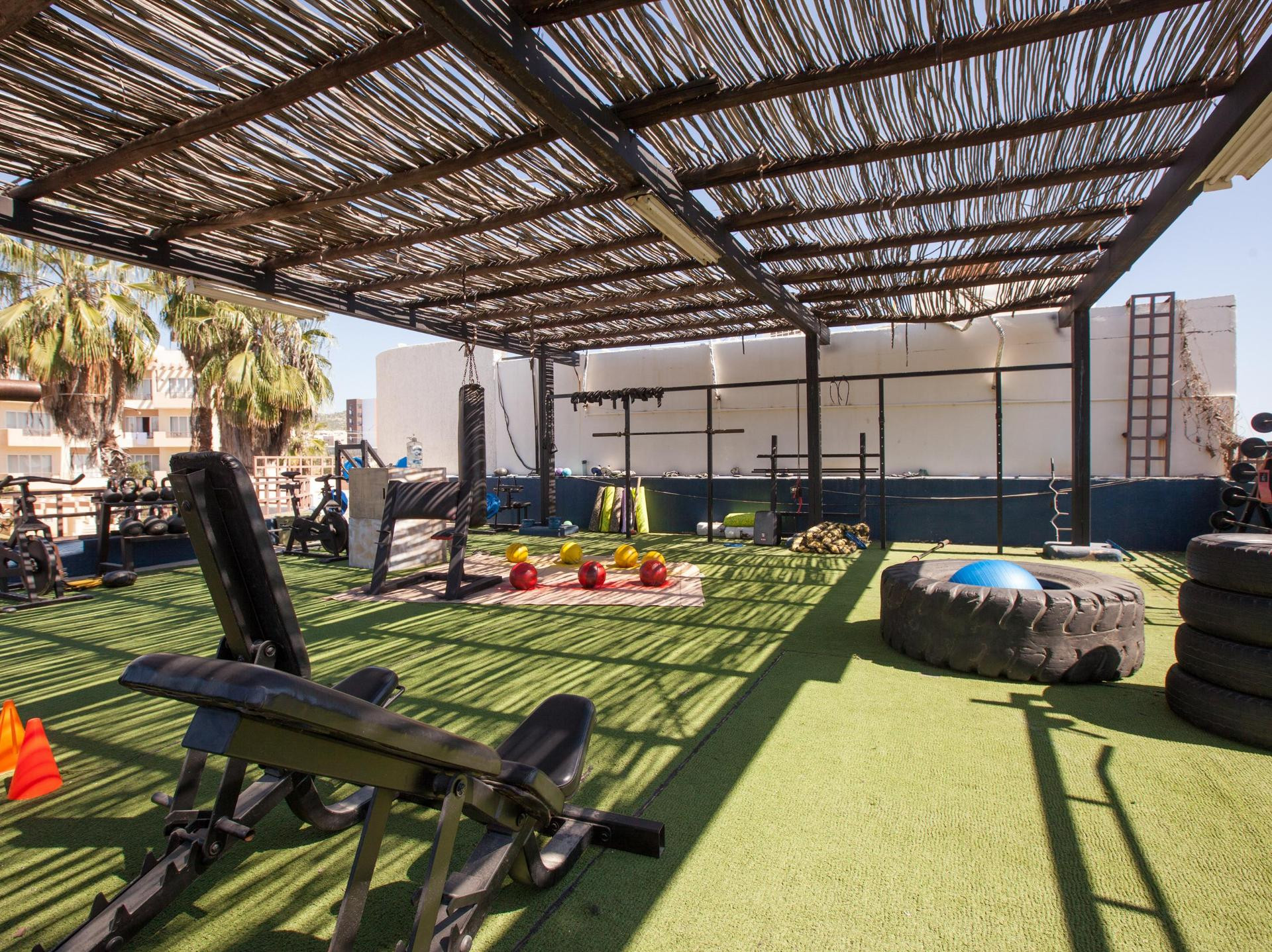 Gimnasio El Ameyal Hotel & Family Suites