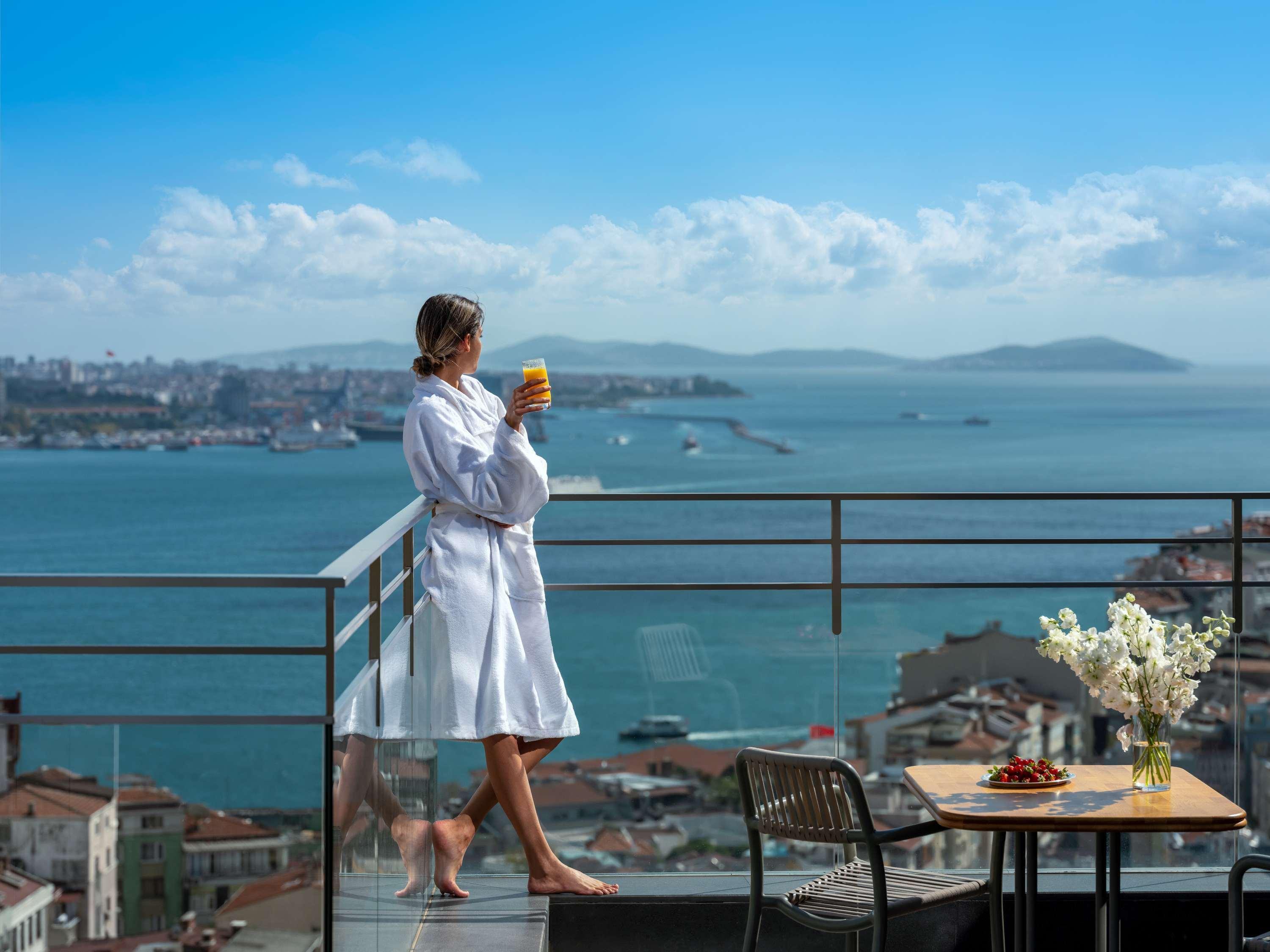 Vista Exterior Sofitel Istanbul Taksim
