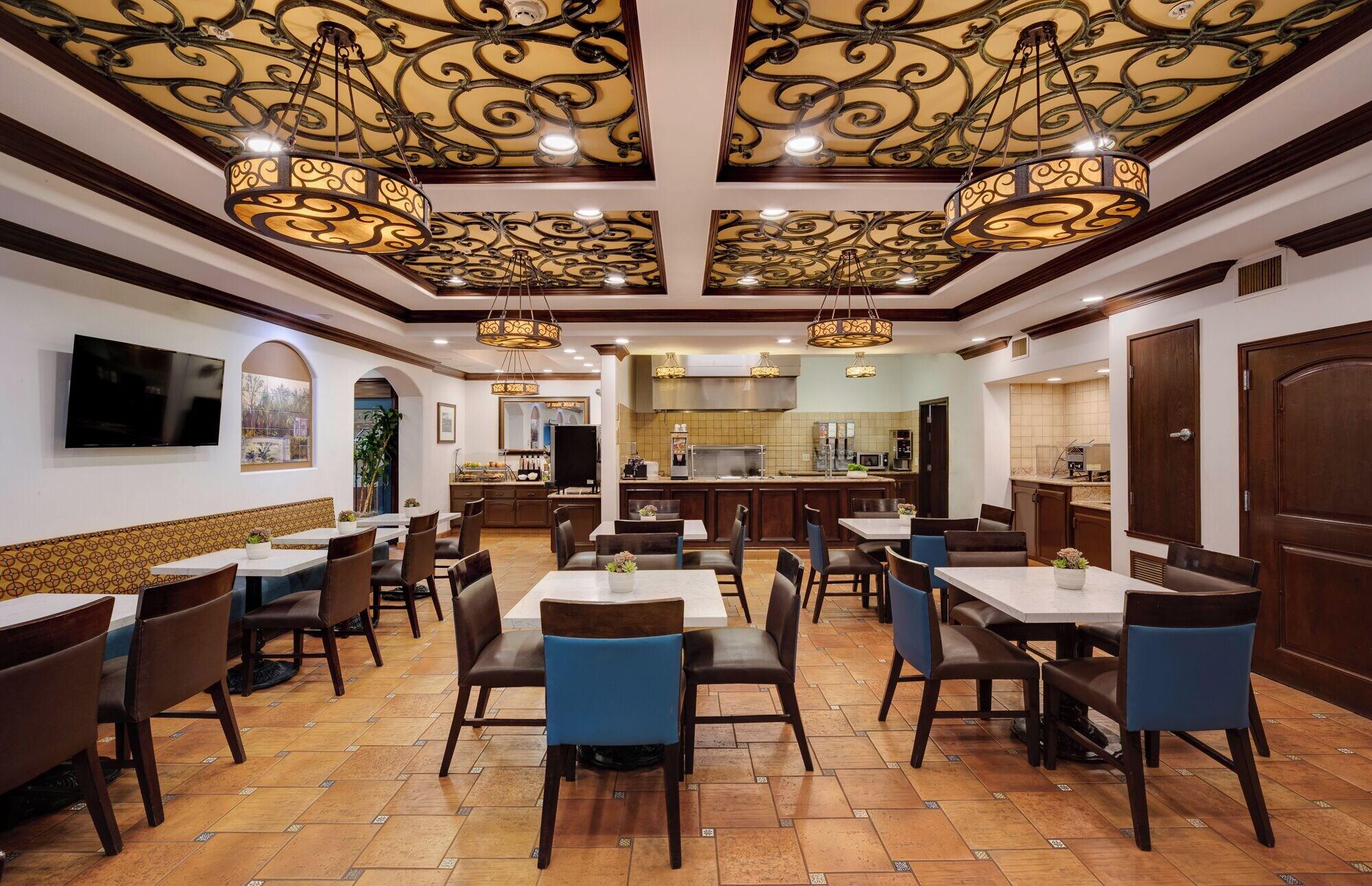 Restaurant Ayres Hotel Redlands – Loma Linda