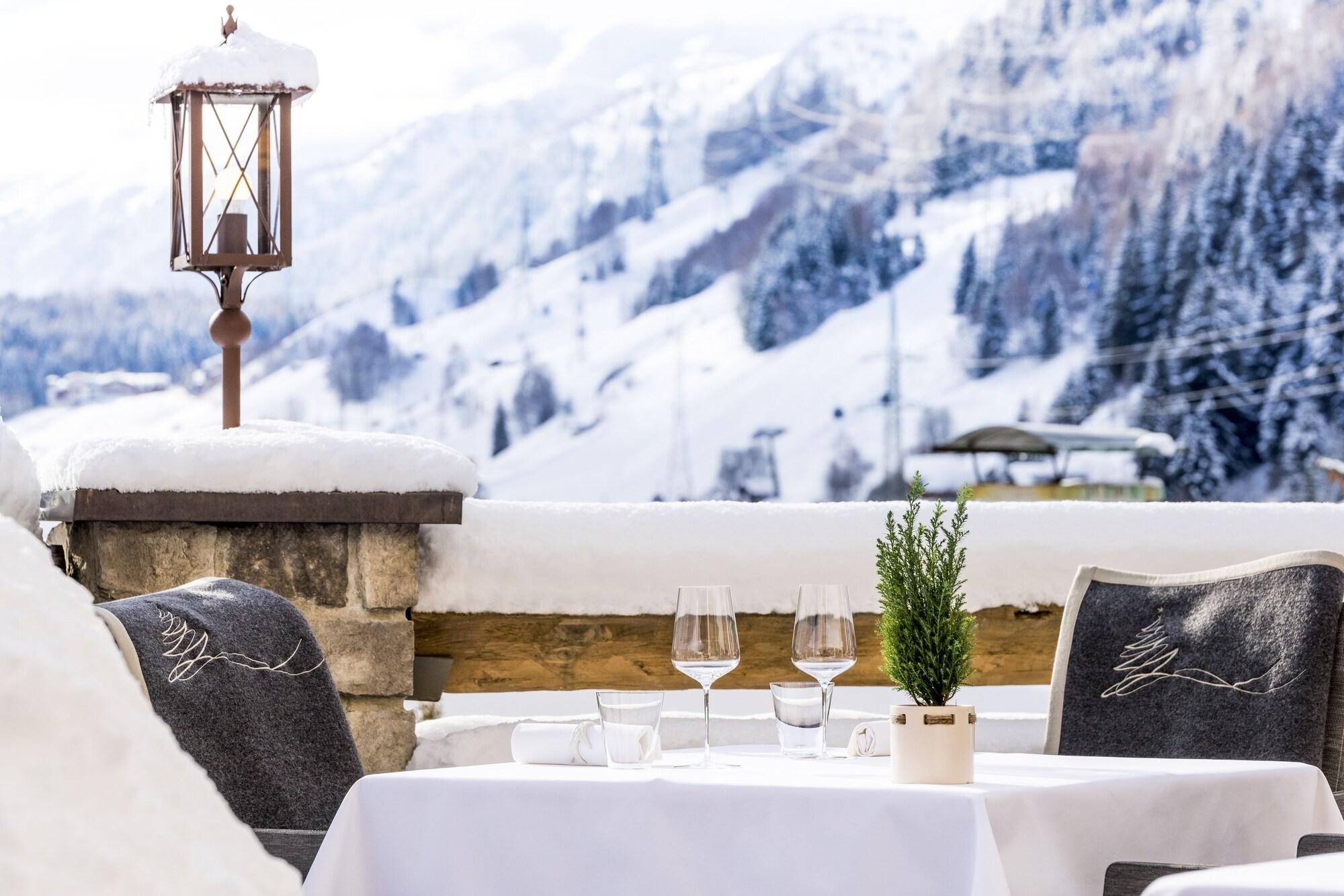 Vista Exterior Hotel Tannenhof