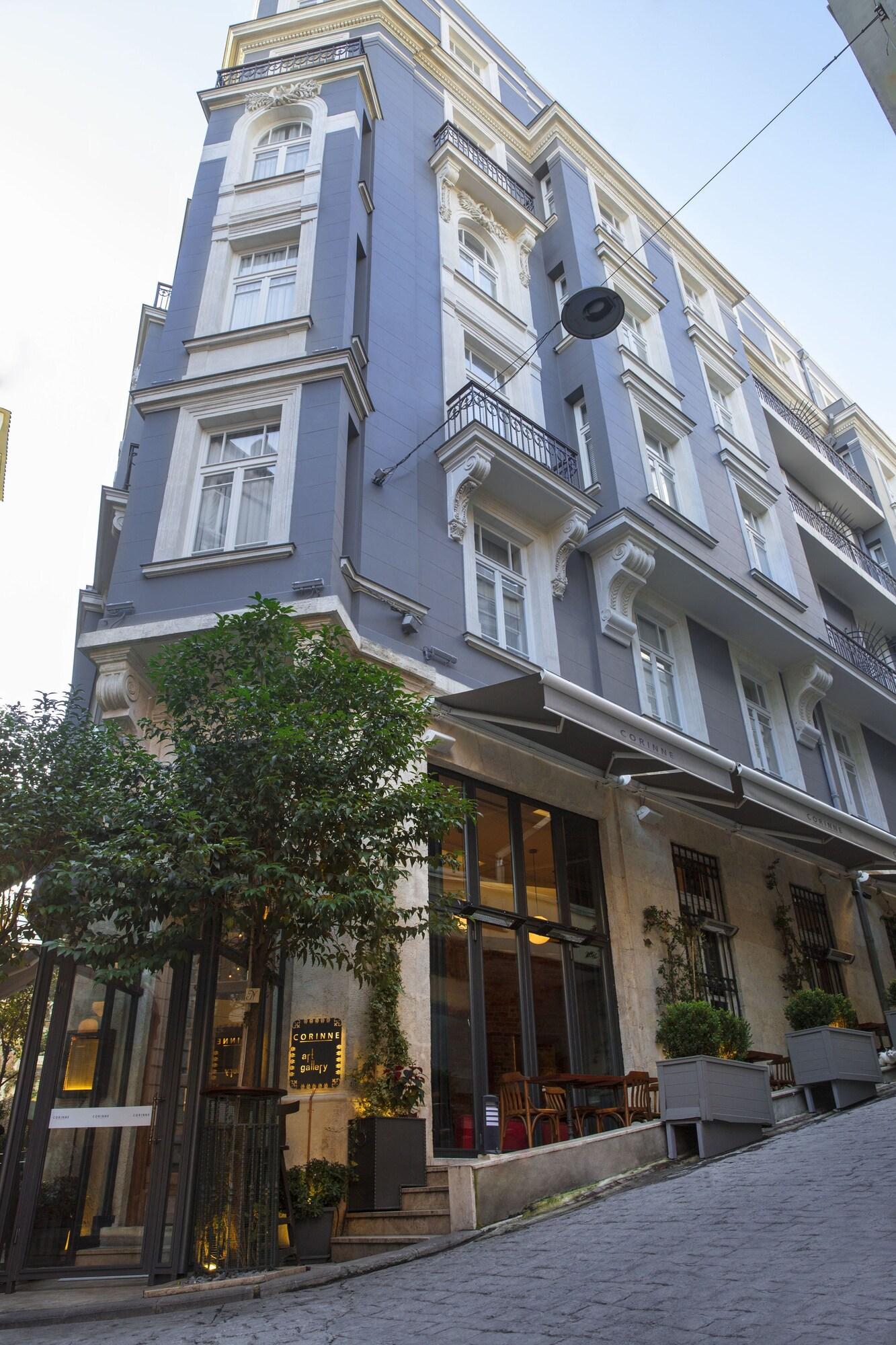 Vista Exterior Corinne Art & Boutique Hotel
