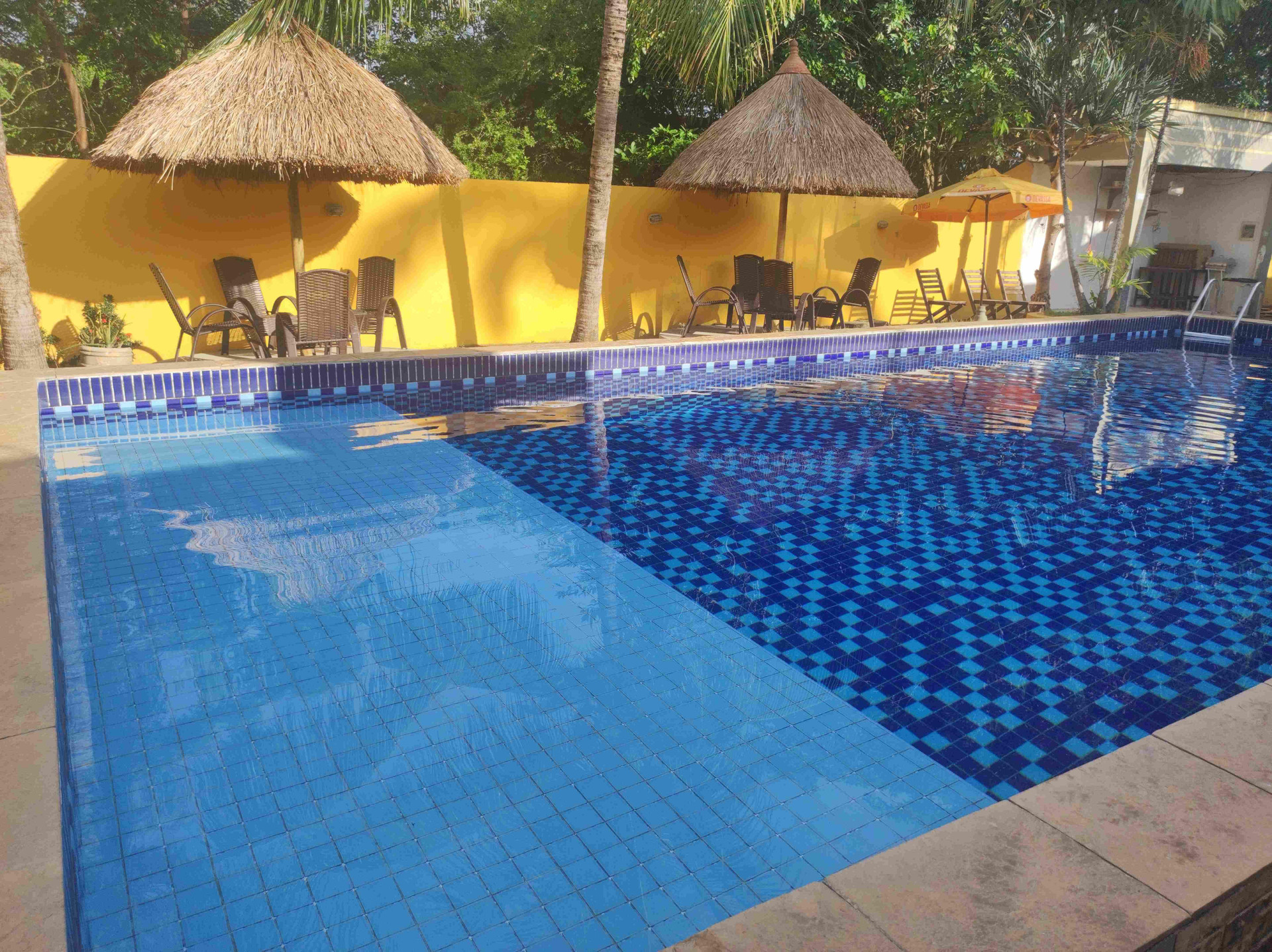 Vista Piscina Pousada Costeira da Barra