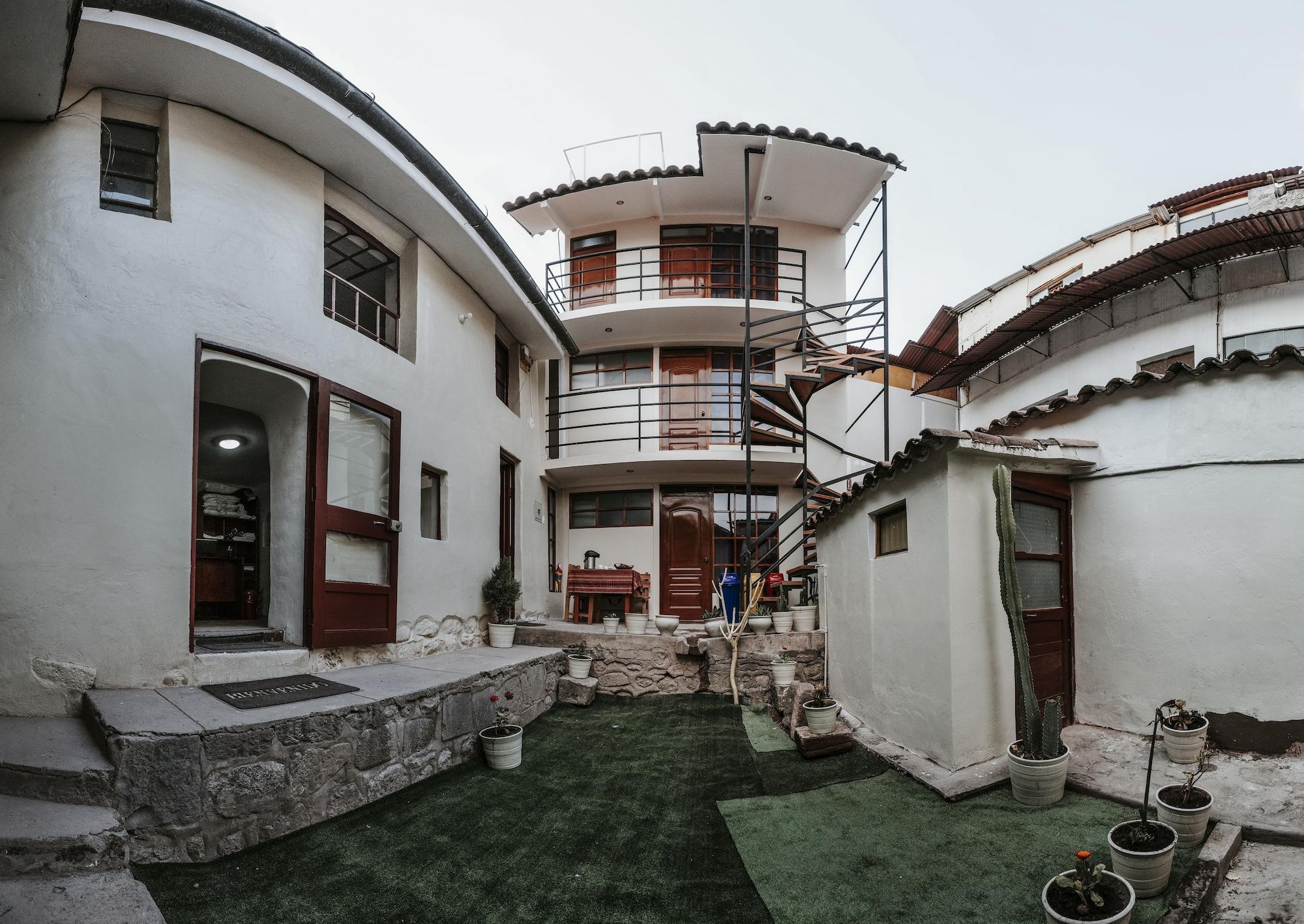 Vista Exterior Askha Cusco Inn