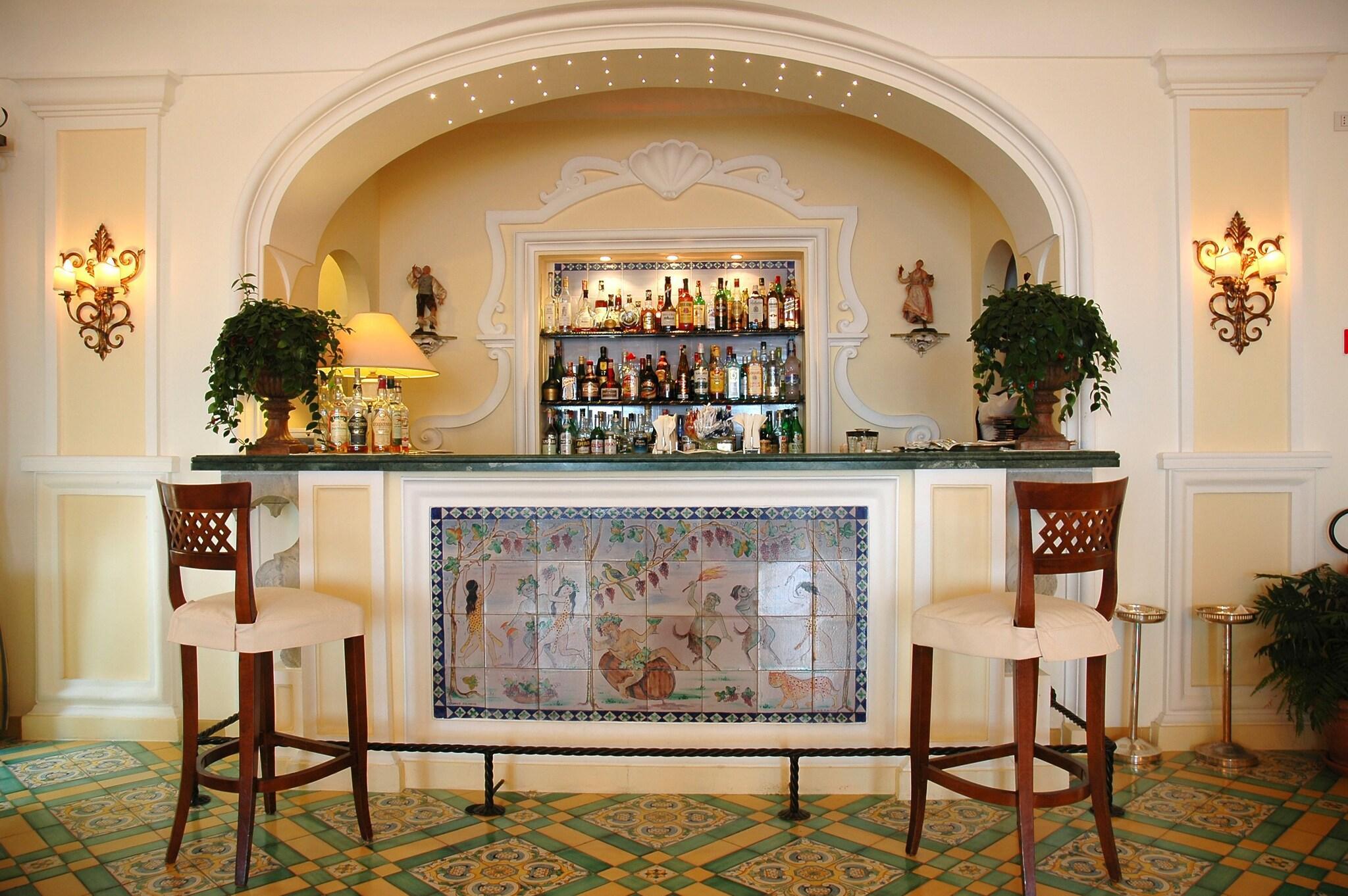 Bar/Salón Hotel Buca di Bacco