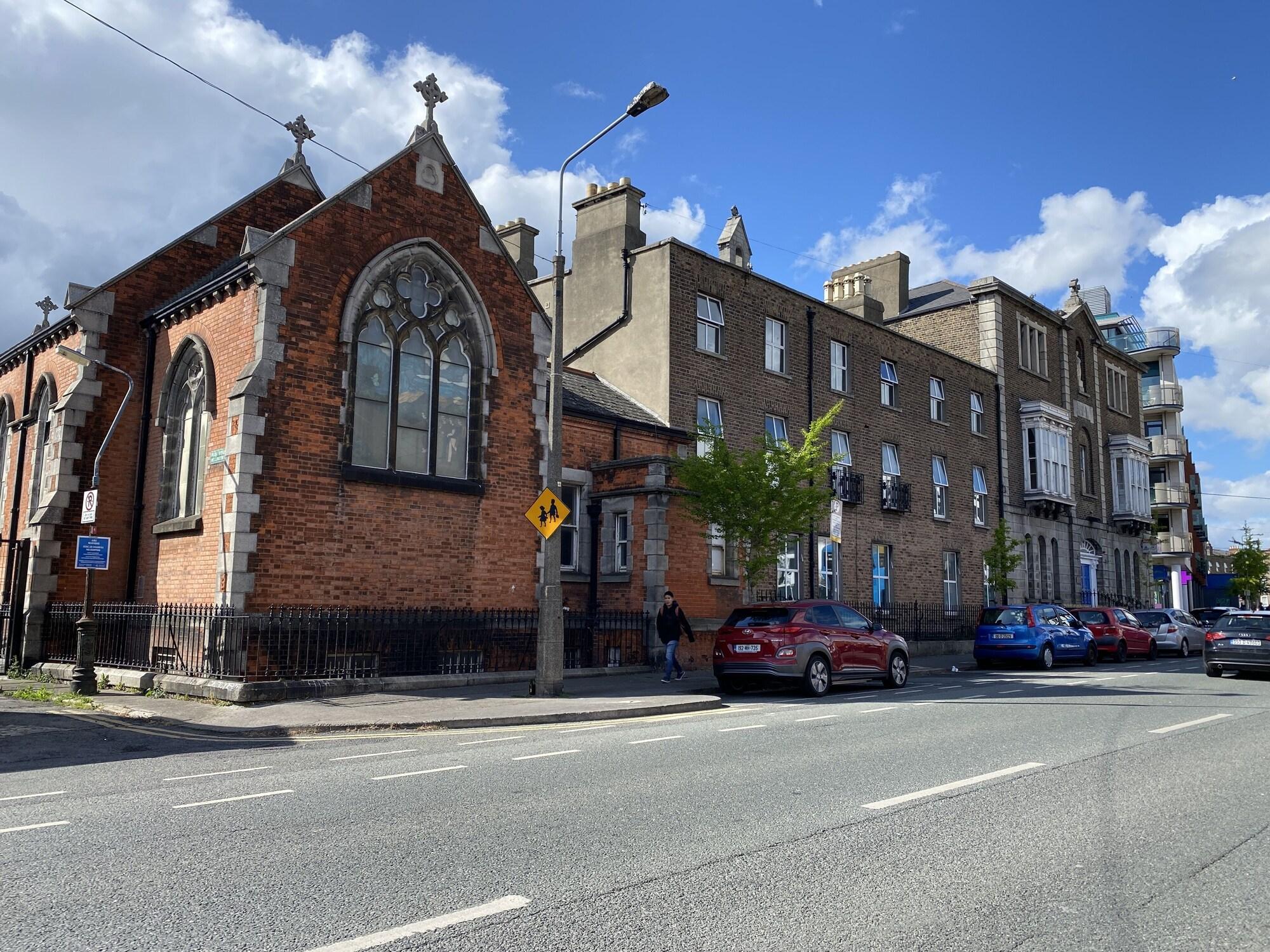 Varios Leevin Hostel Mountjoy
