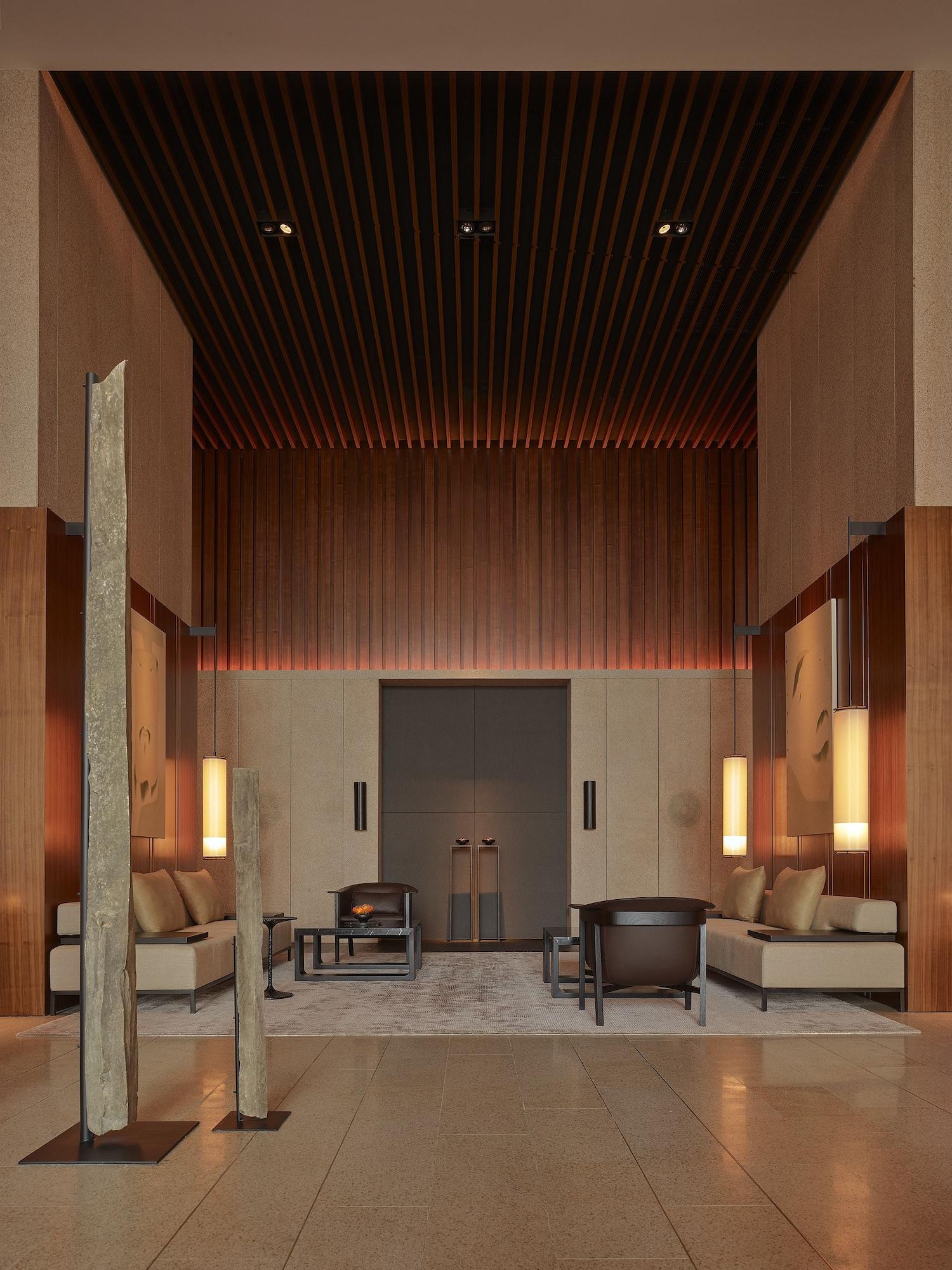 Vista Lobby Lohkah Hotel & Spa