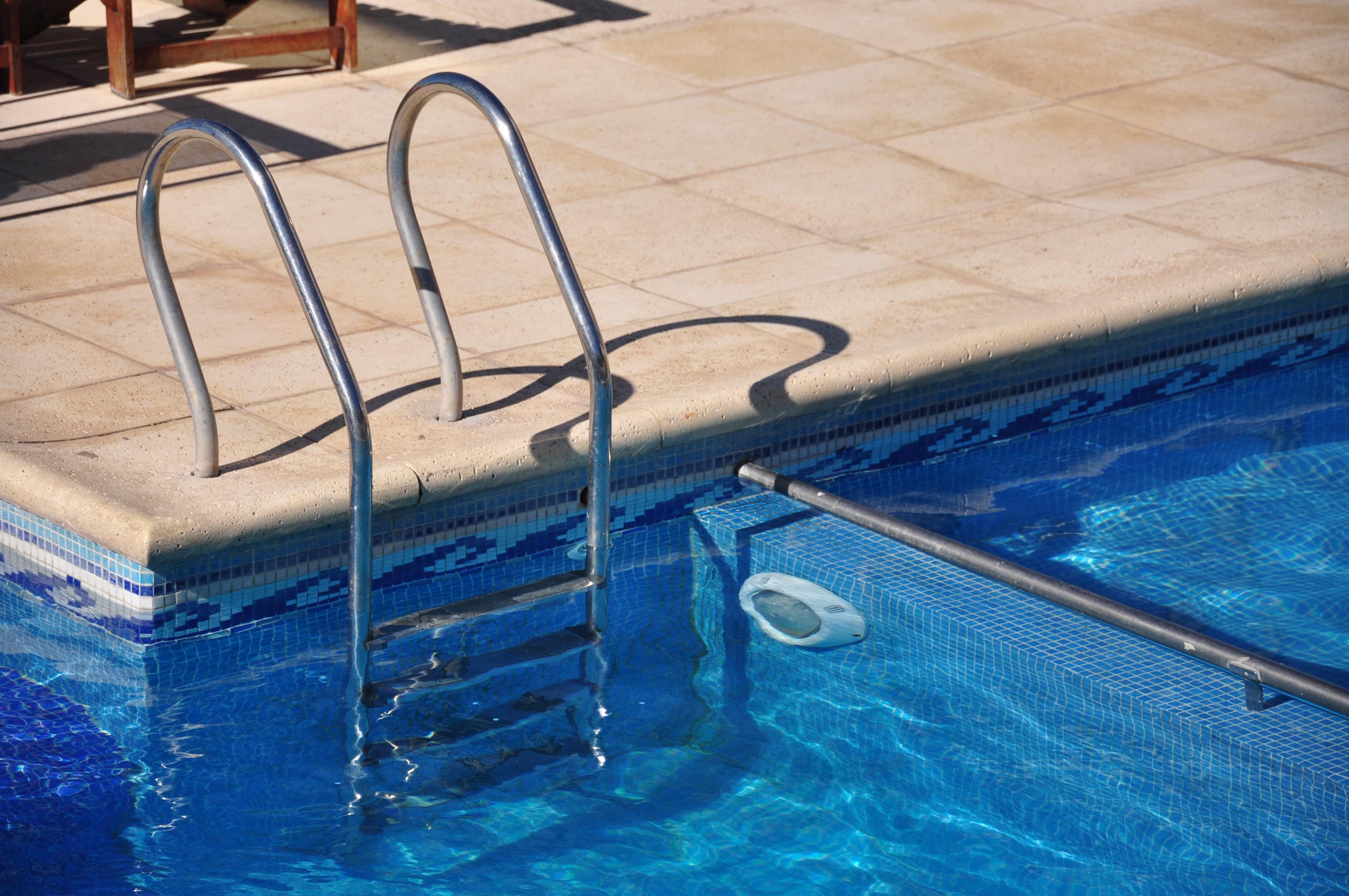 Vista Piscina Complejo Turistico CapArcona