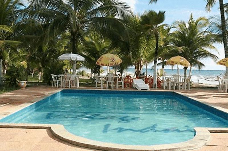 Vista Piscina Eco Village Indaia