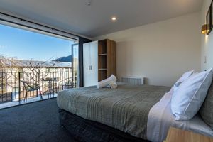 Alquiler Vacacional - Spacious Central Executive Apartment
4 Bedroom, 2 Bathroom with amazing views