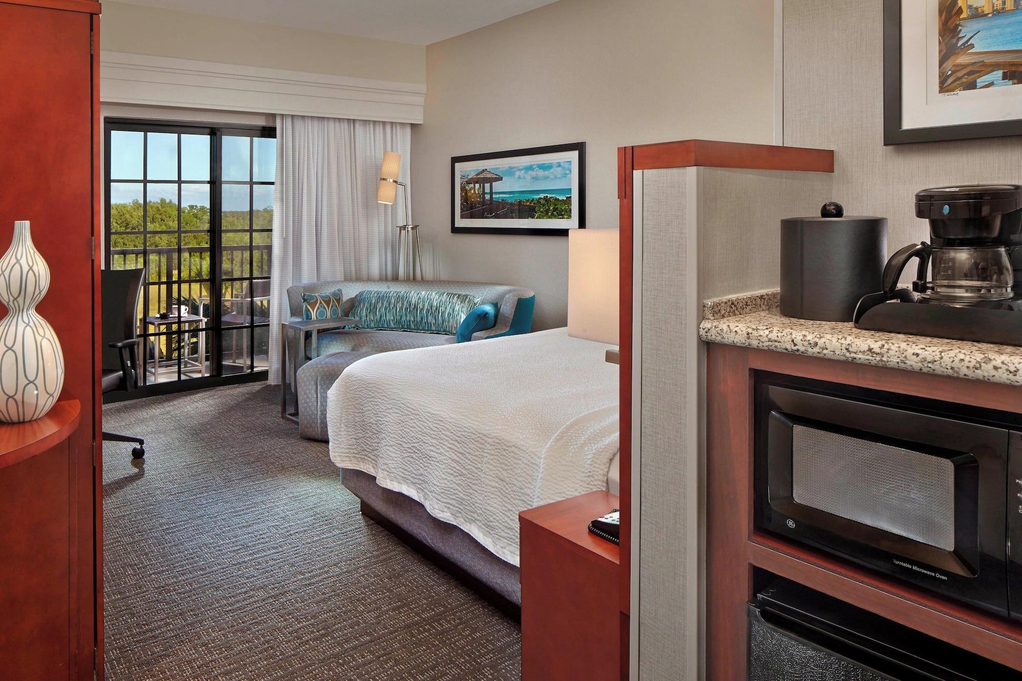 Habitación Courtyard By Marriott Stuart