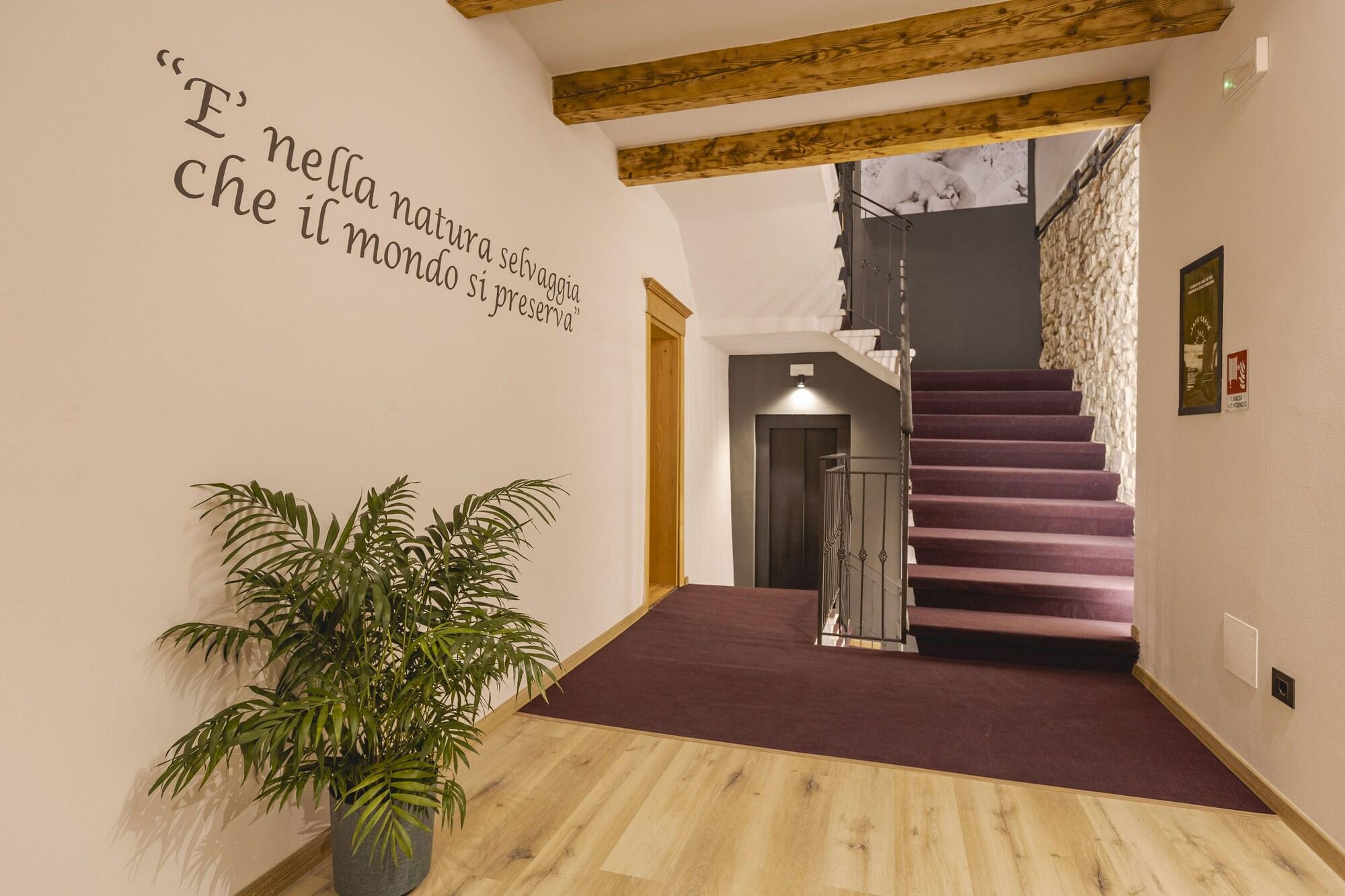 Vista Lobby Granduca Mountain Wellness Apartments Campigna