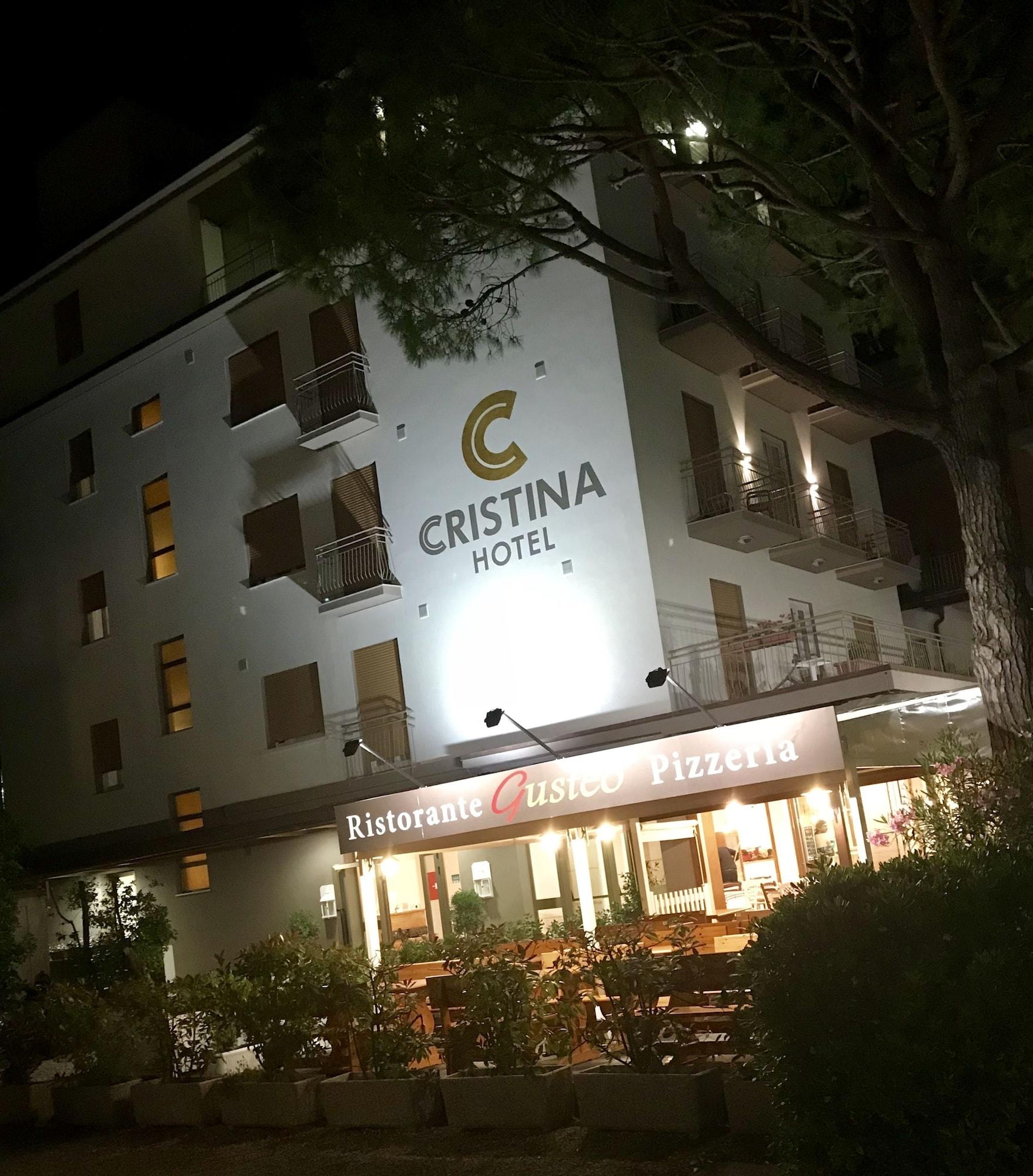 Vista Exterior Hotel Cristina