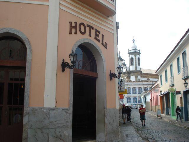 Vista Exterior Hotel Colonial