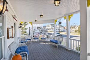 Alojamiento - Tavern on the Bay Hotel & Marina