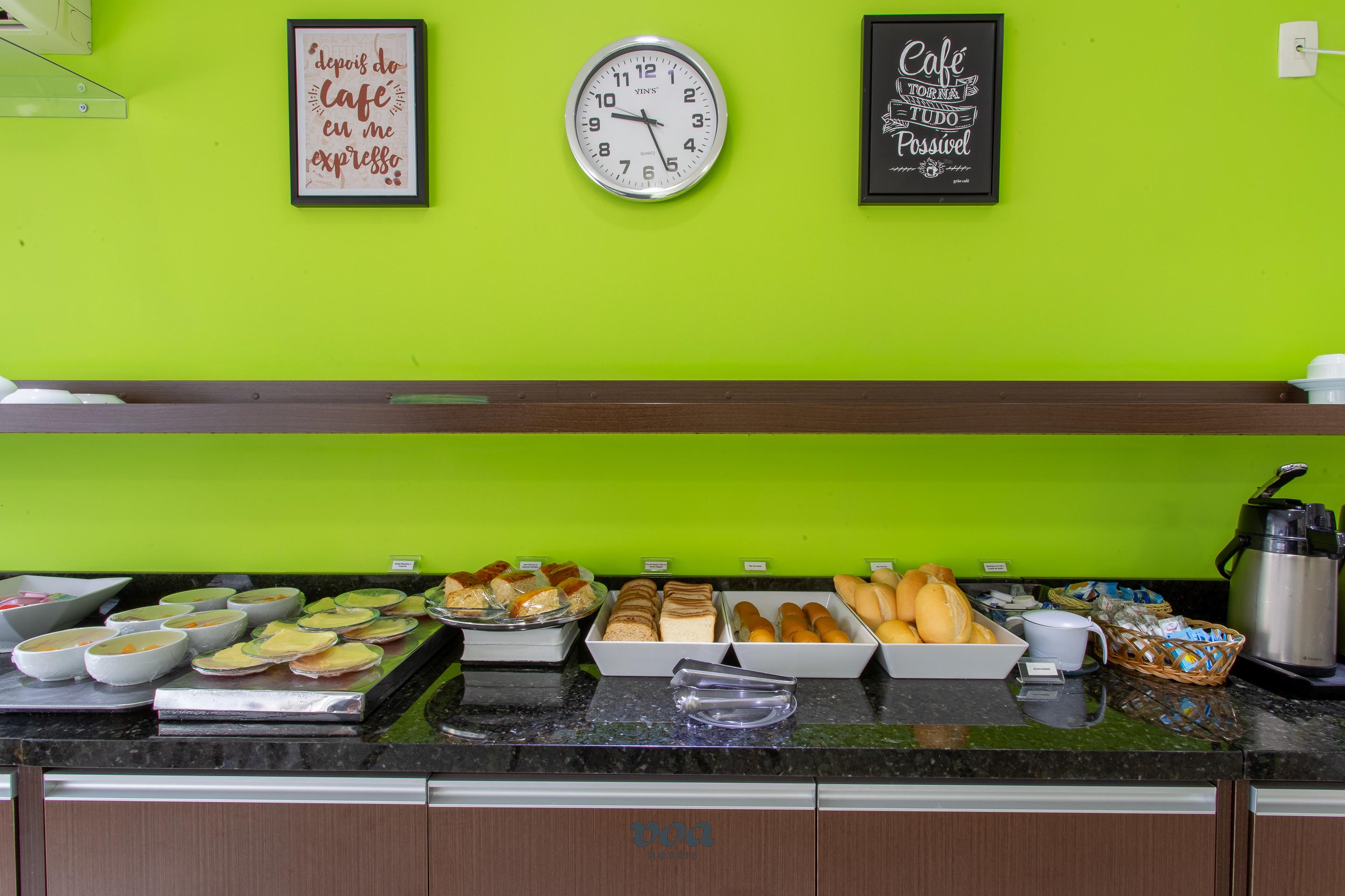 Restaurant VOA Convenience Hotel