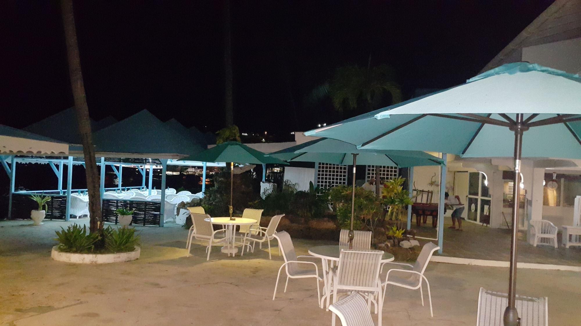 Restaurant Anchorage Yacht Club Hotel