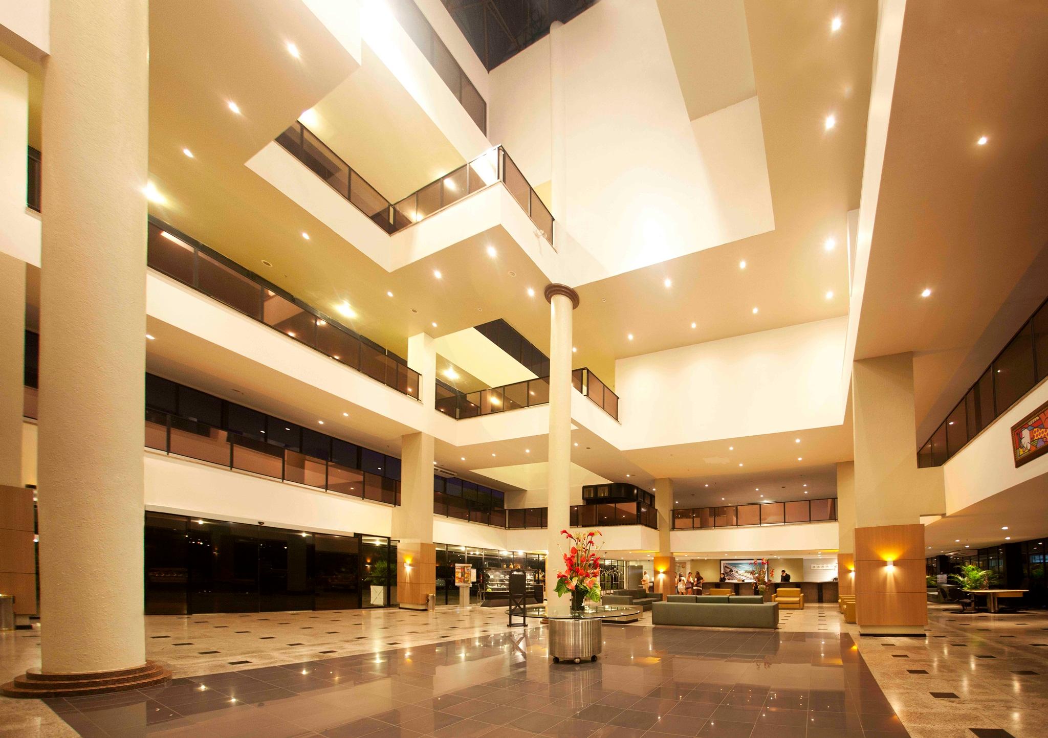 Vista Lobby Marina Park