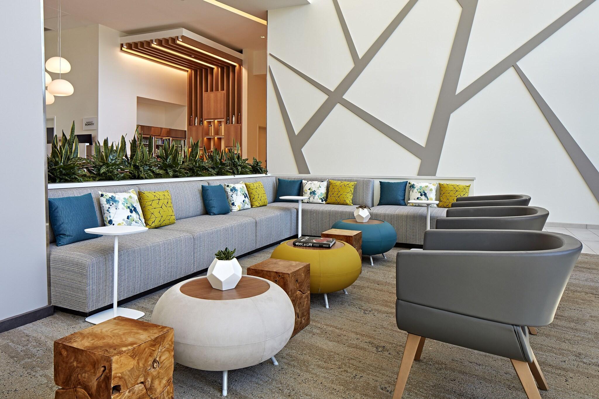 Vista Lobby Element Santa Clara