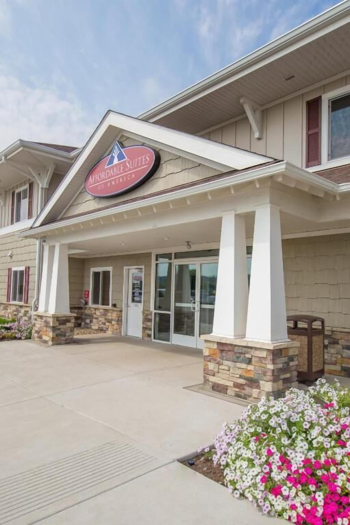 Vista Exterior Affordable Suites of America Portage