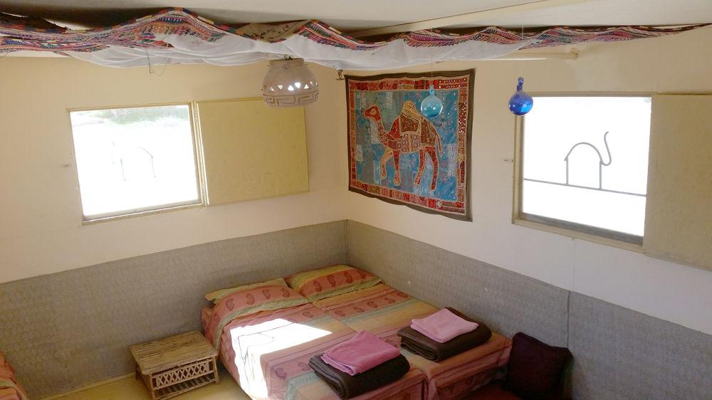 Equipamiento de Habitación Negev Camel Ranch