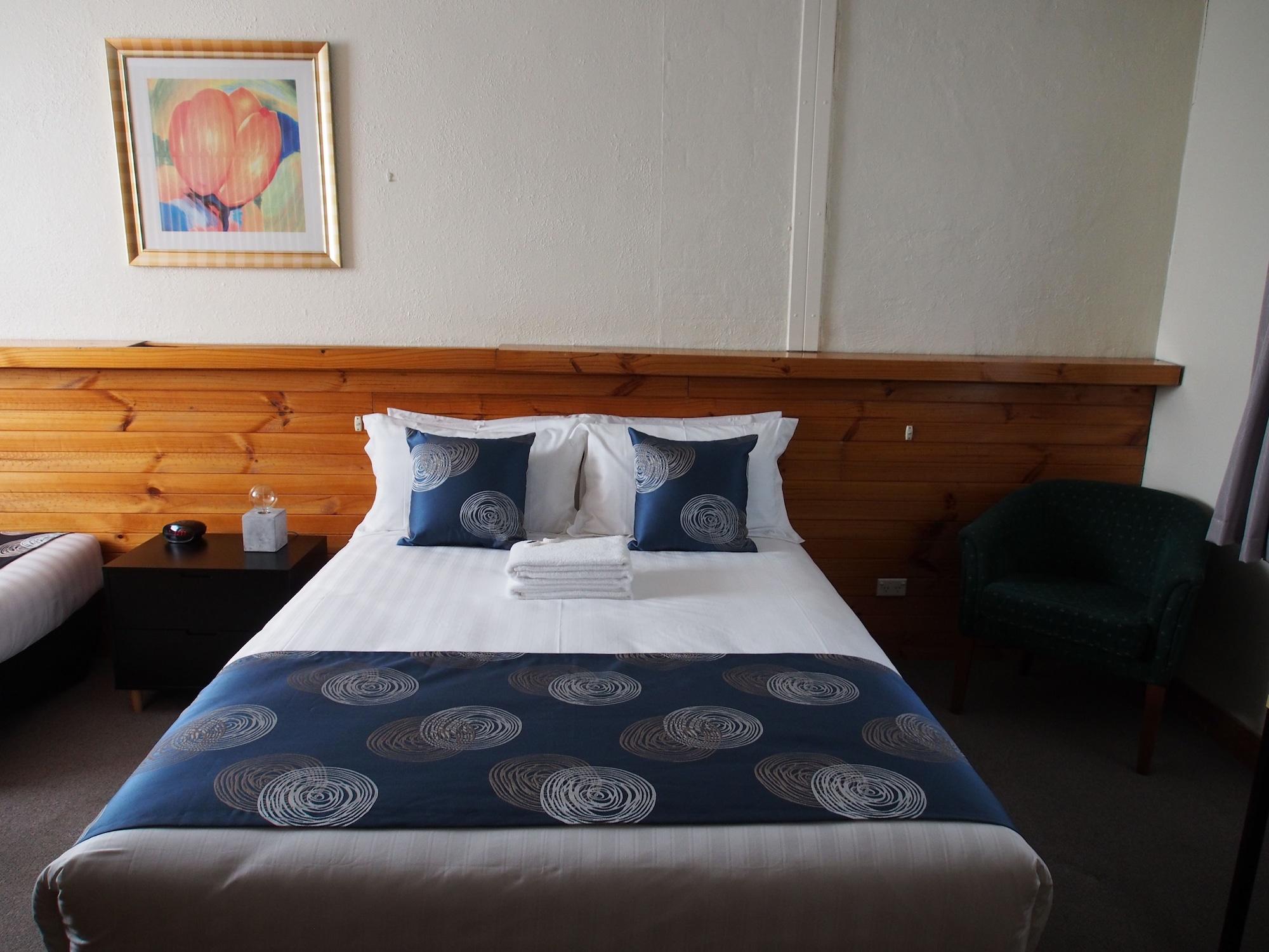 Varios Majestic Motel