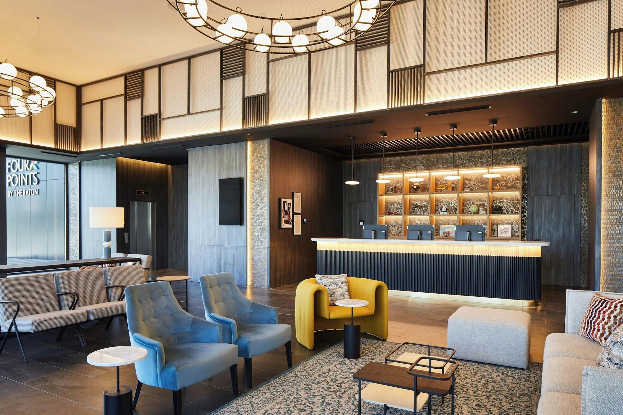 Vista Lobby Four Points by Sheraton Barcelona Airport