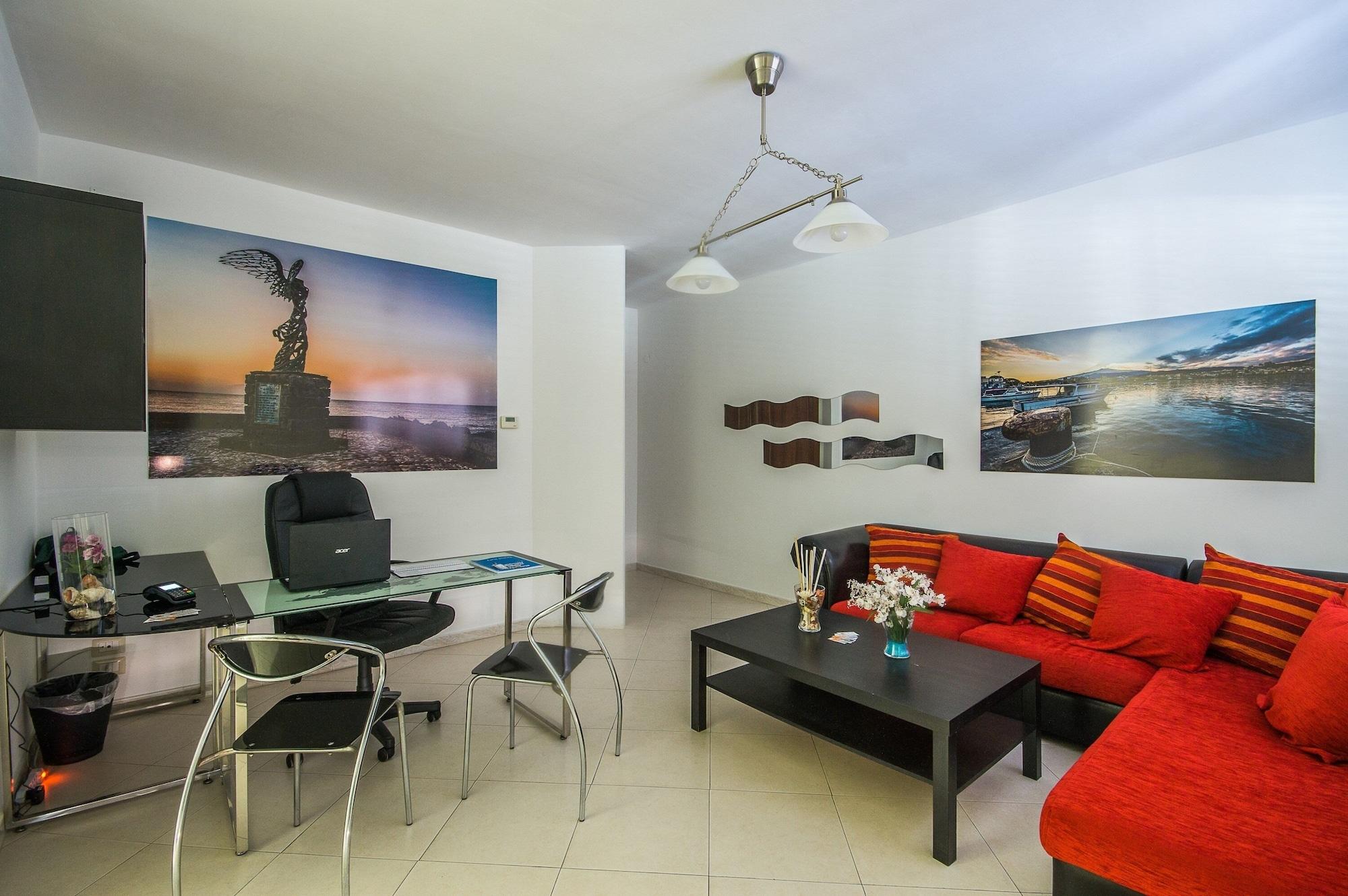 Vista Lobby New Naxos Village