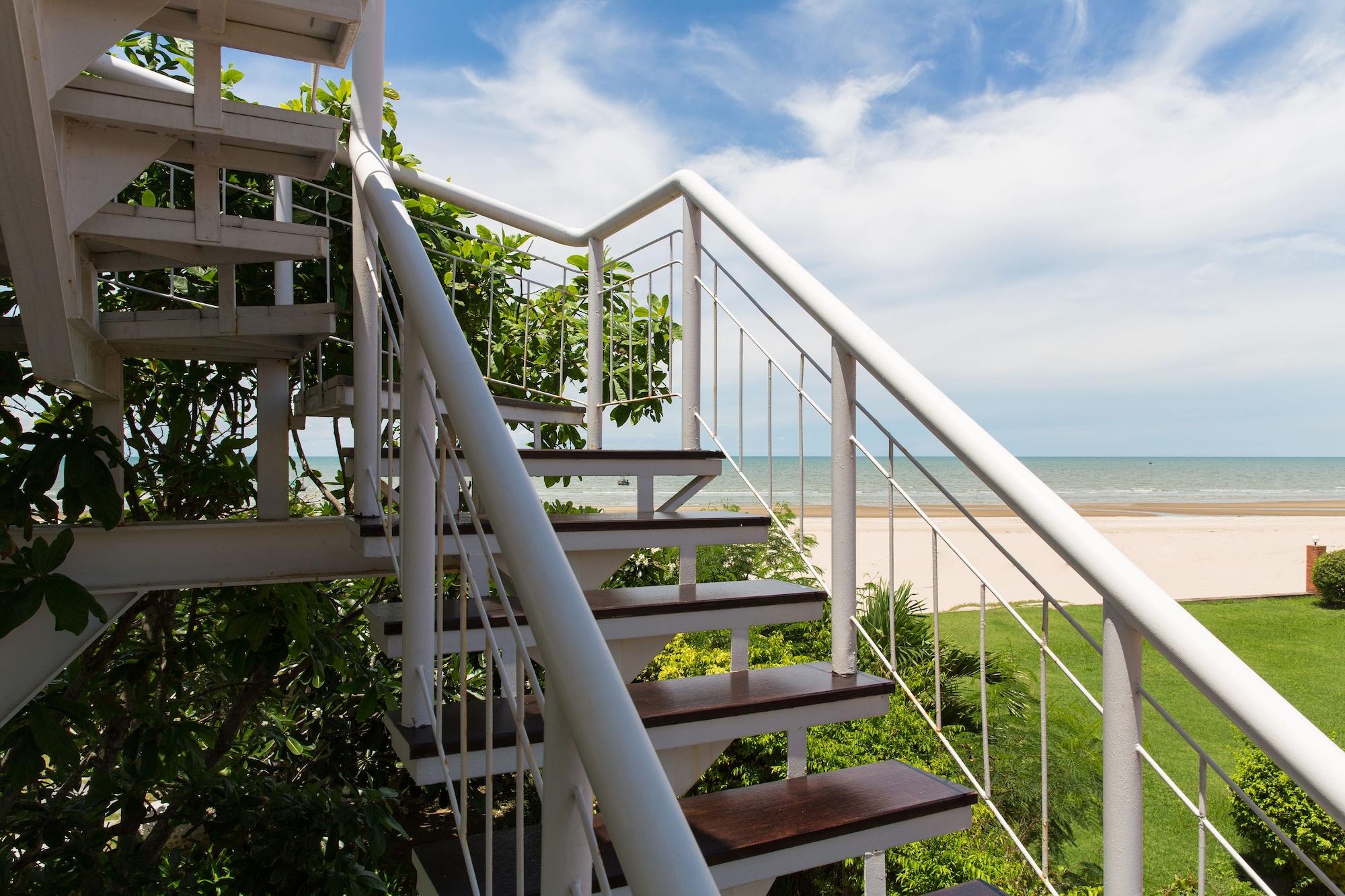 Vista Exterior Verano Beach Villa