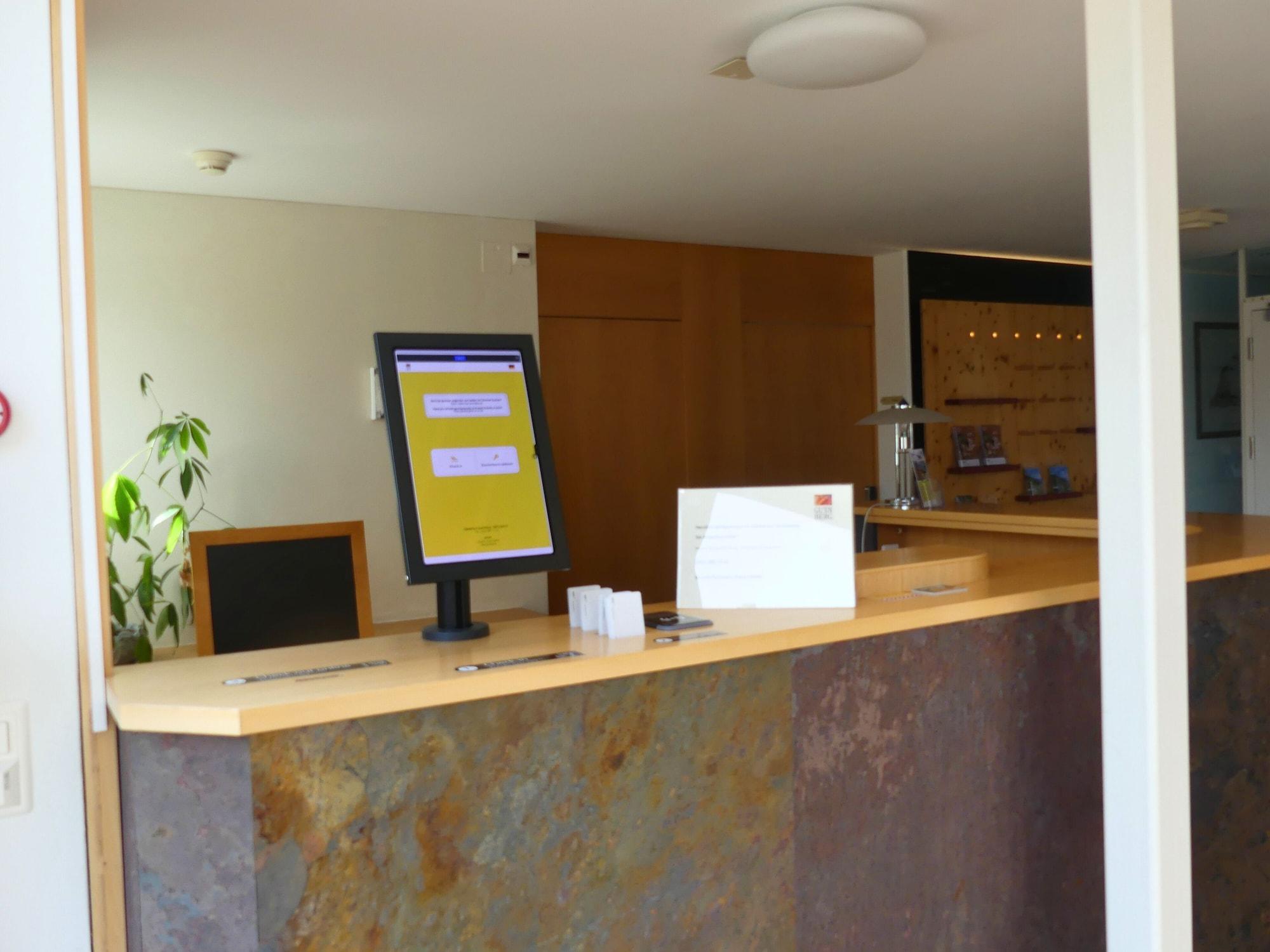 Vista Lobby Gästehaus Gutenberg - Self-Check-in