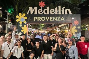 Actividad - Pub Crawl ¡Tour de fiesta por Medellín!