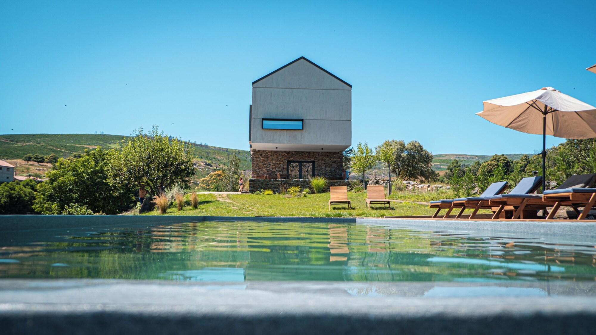 Varios TerraSense Mountain Charm Retreat & Farm