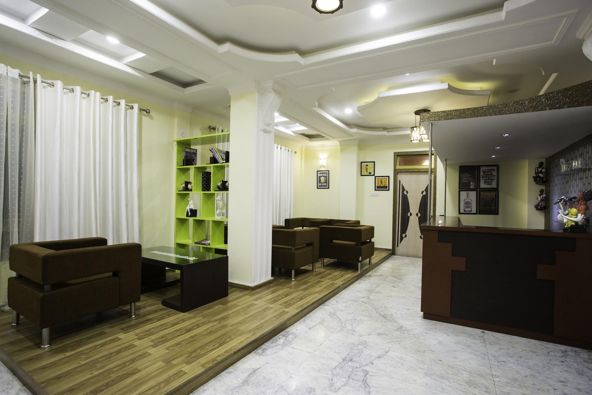Vista Lobby Golden Star Continental & Spa