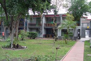 Alojamiento - Clarion Hotel Bakersfield North