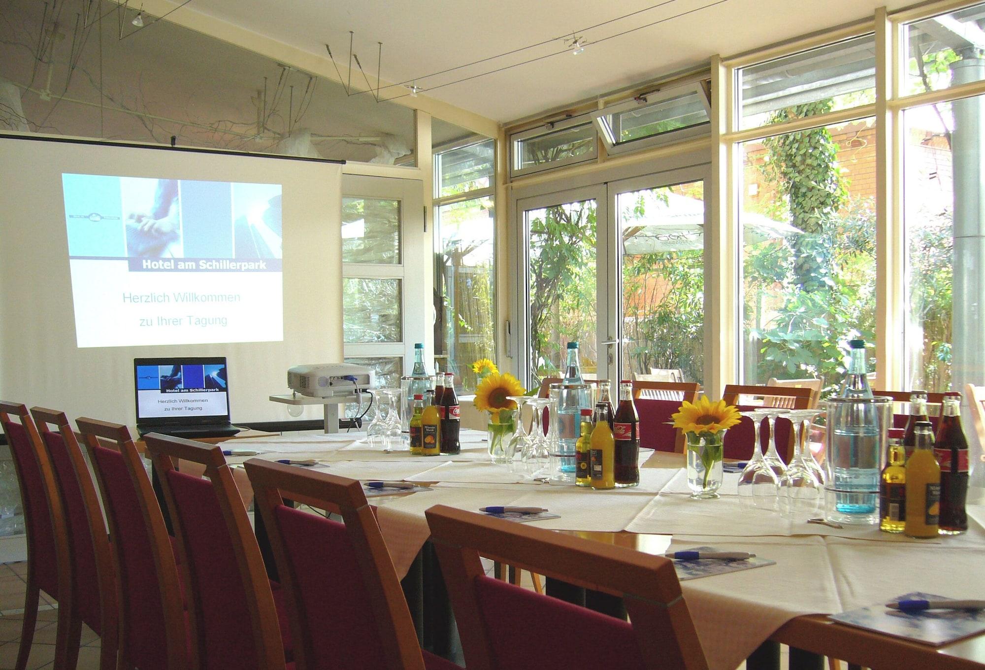 Sala de Reuniones Hotel am Schillerpark