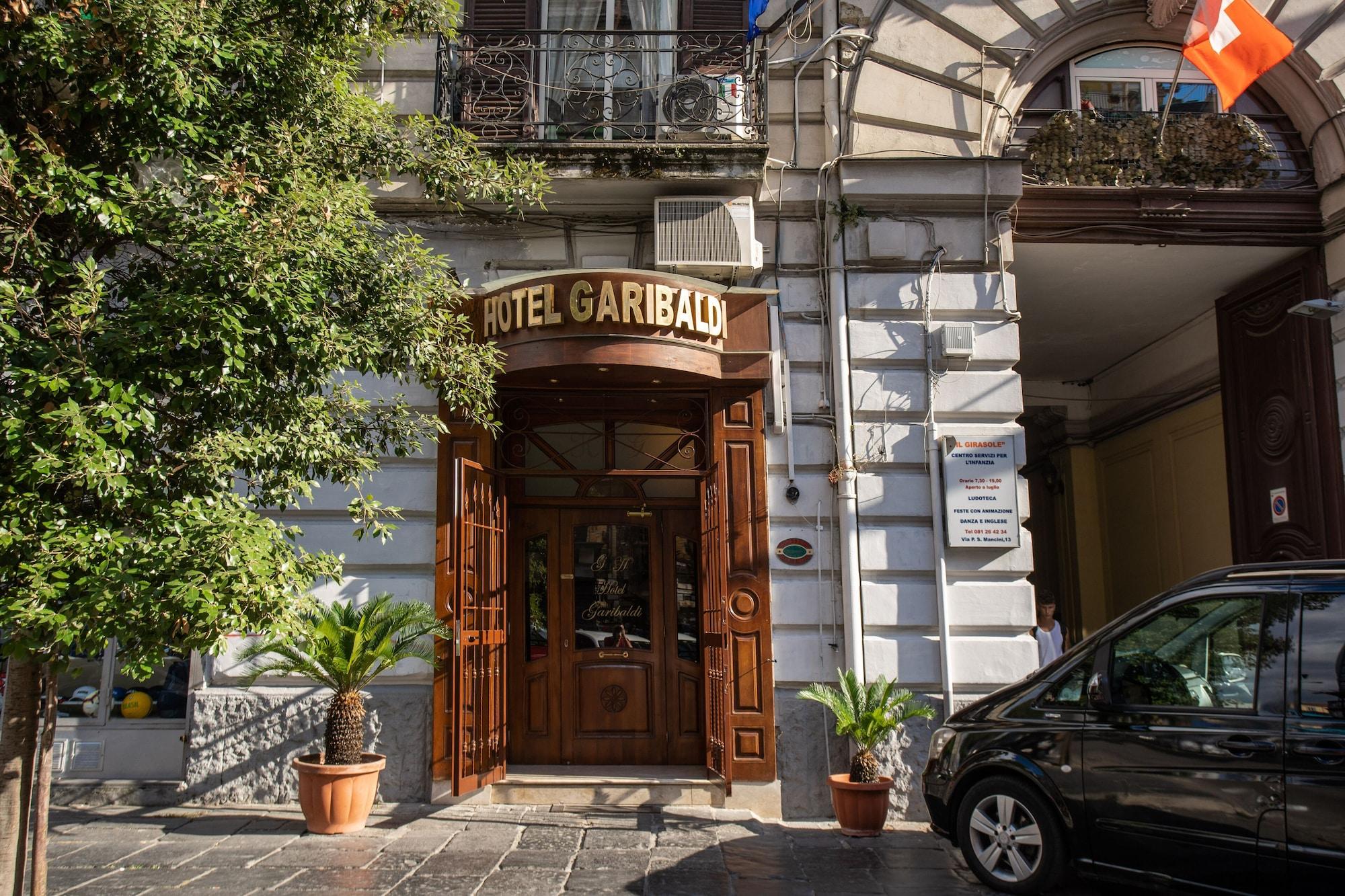 Vista Exterior Hotel Garibaldi