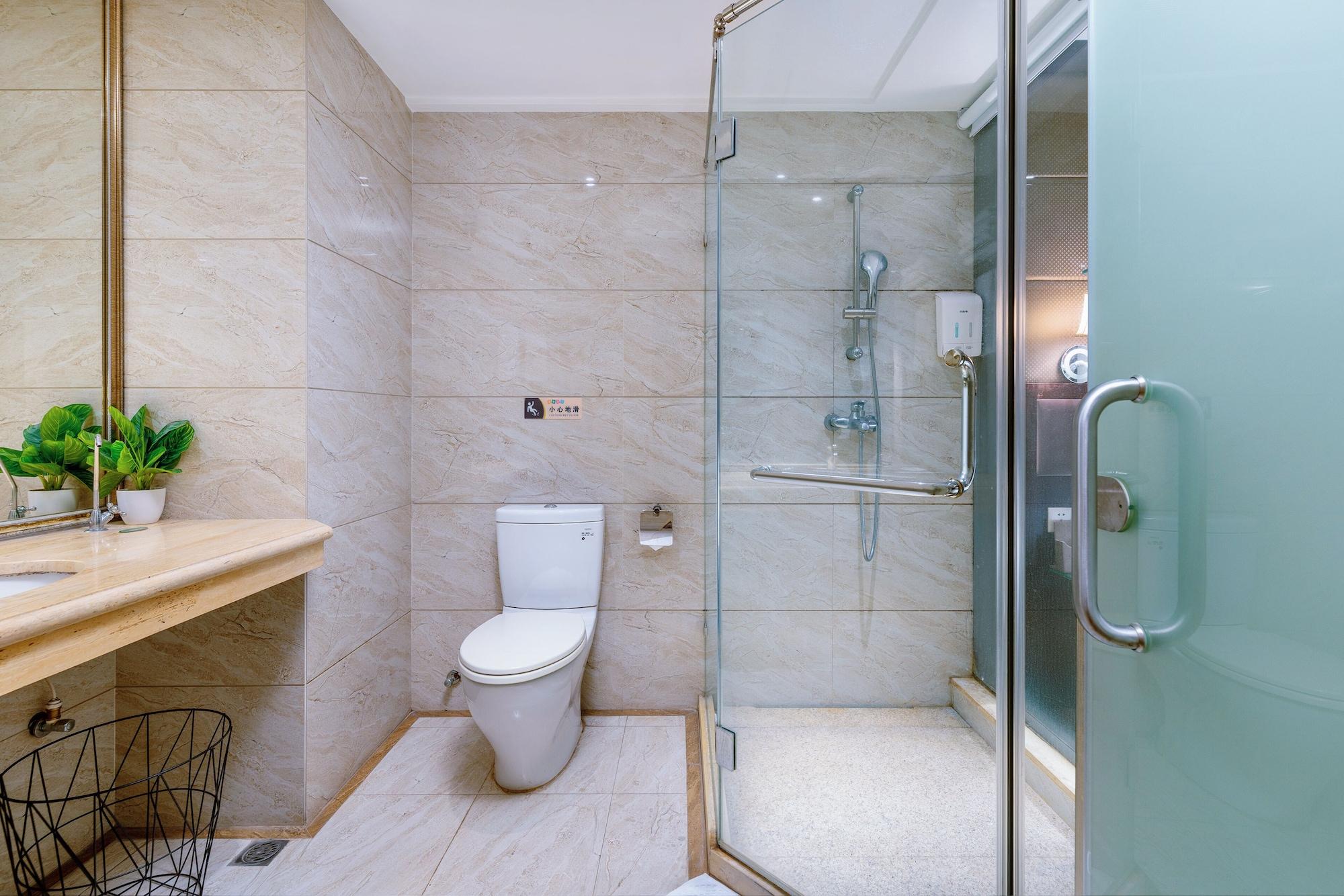 Equipamiento de Habitación Henghe Selected S Design Hotel - flagship store of Guangzhou Baiyun Railway Station International Convention Center