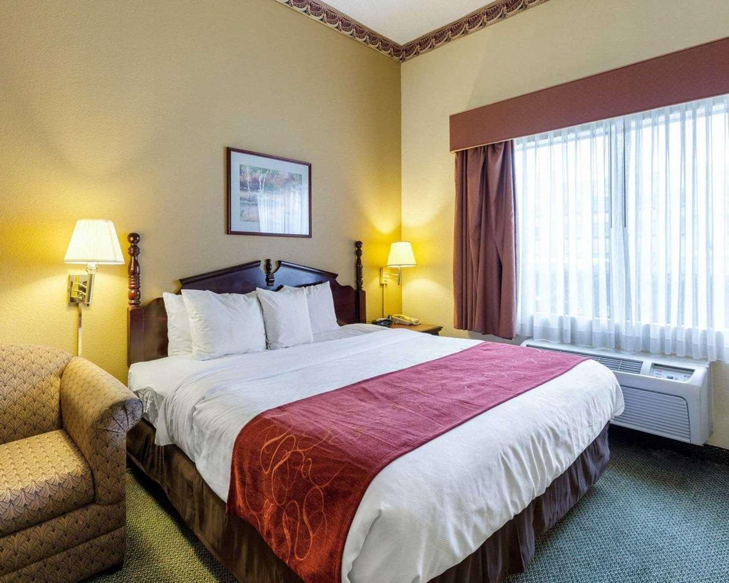 Habitación Comfort Suites Bush Intercontinental Airport