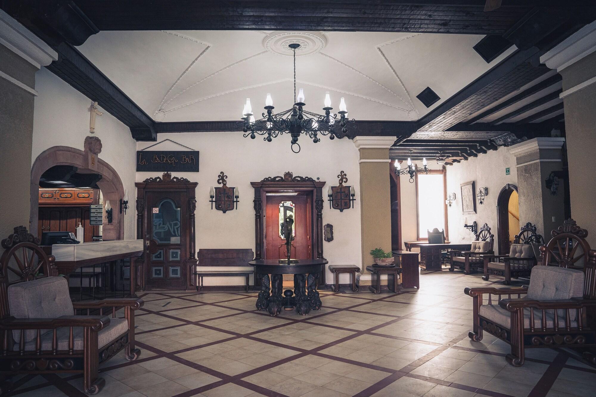 Vista Lobby HOTEL SIERRA GORDA