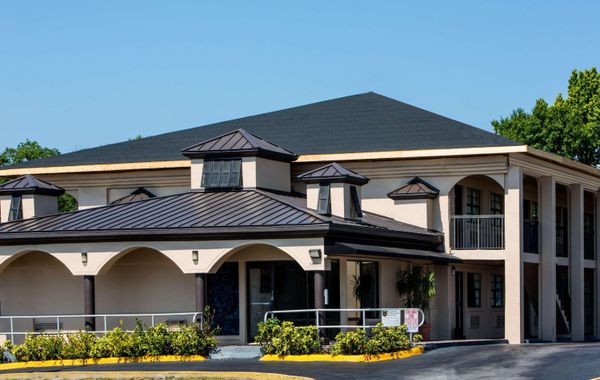Knights Inn Orlando - Hoteles cerca de Cerca del Aeropuerto en Orlando