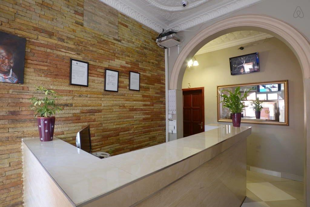 Vista Lobby Legacy Guest Lodge