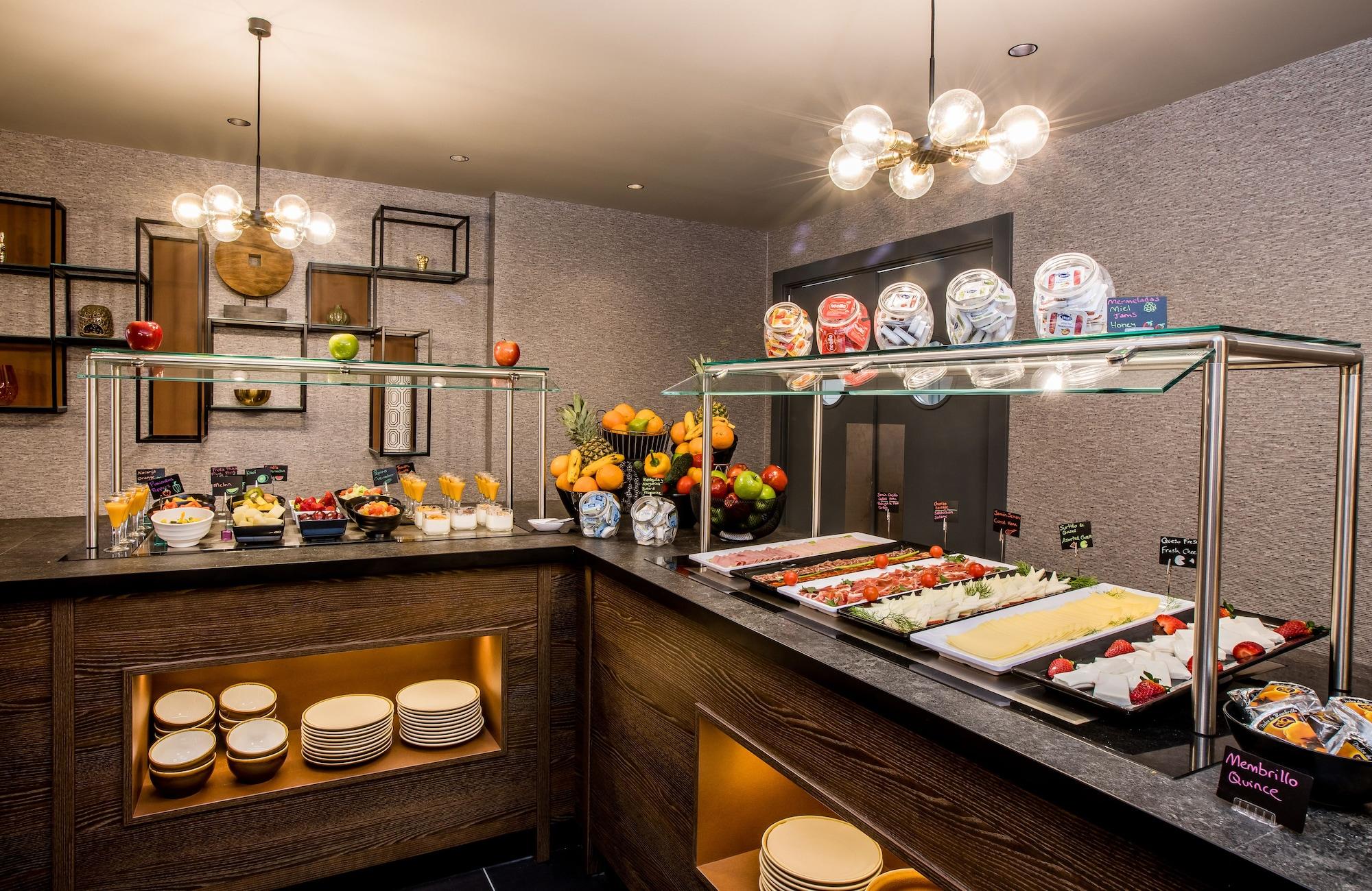 Restaurant NYX Hotel Madrid by Leonardo Hotels