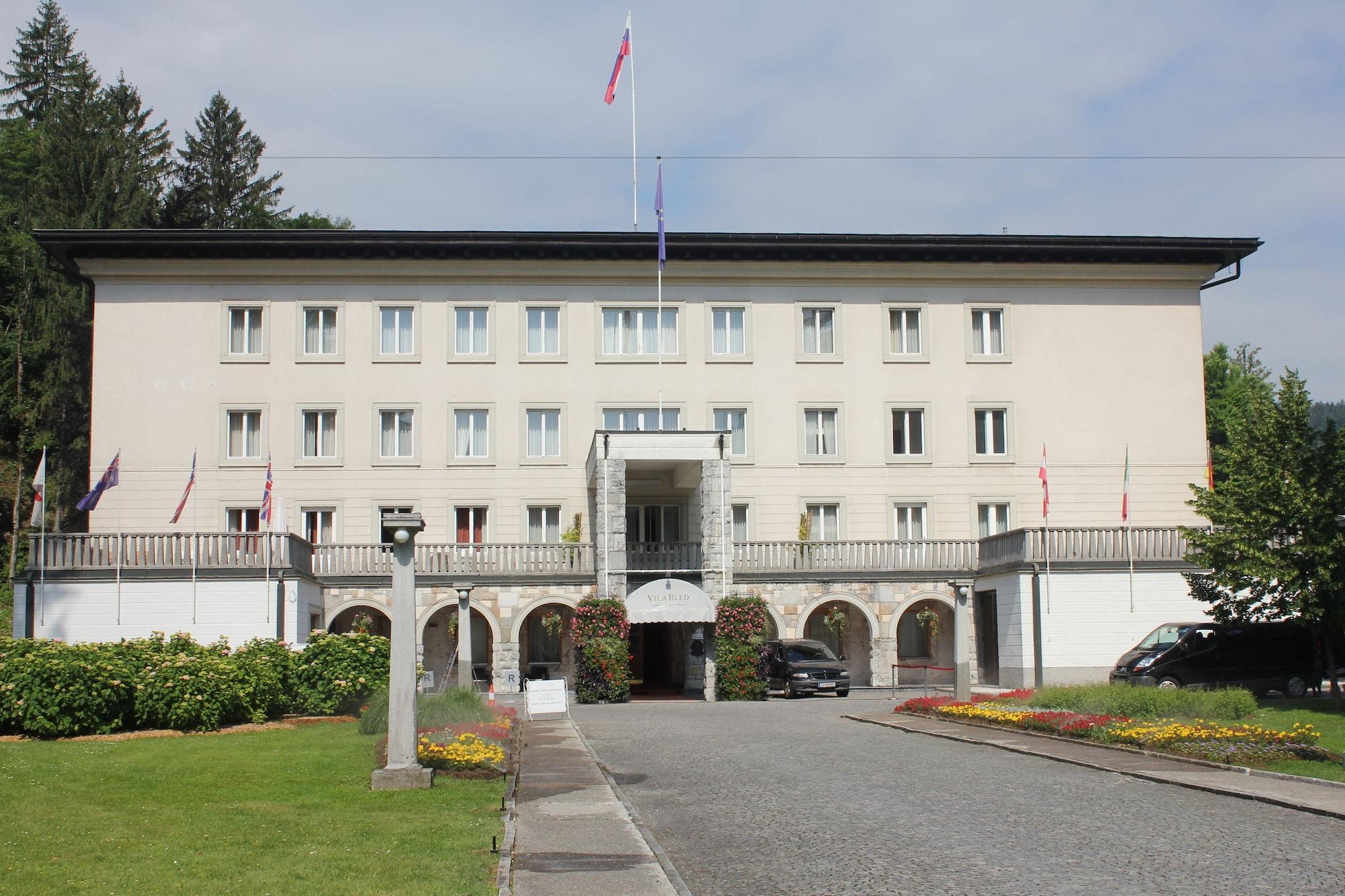 Vista Exterior Hotel Vila Bled