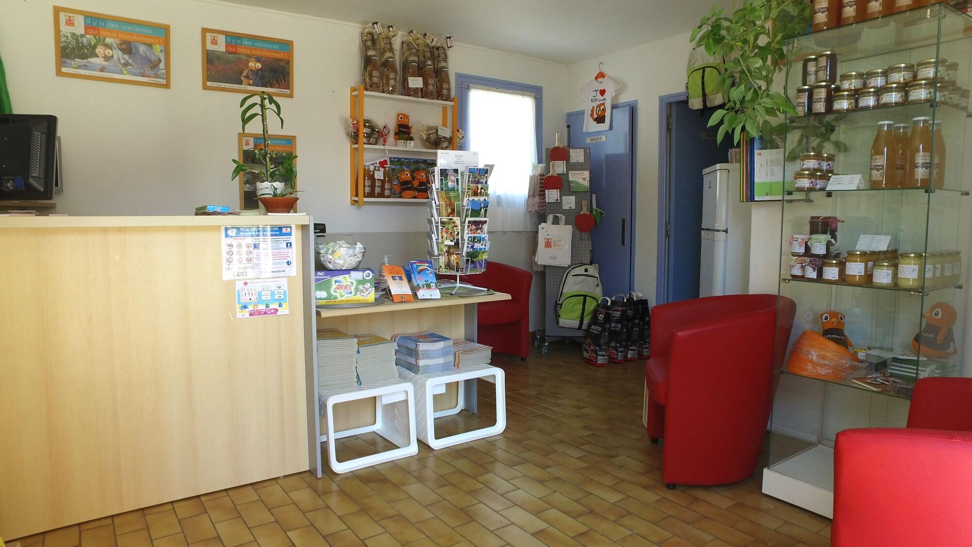 Vista Lobby VVF Haute Provence, Lagrand