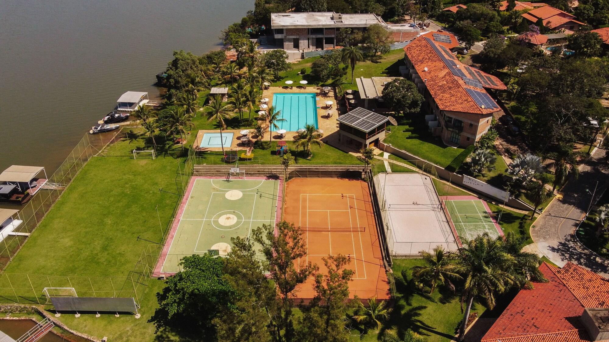 Vista Exterior Hotel lago do sol