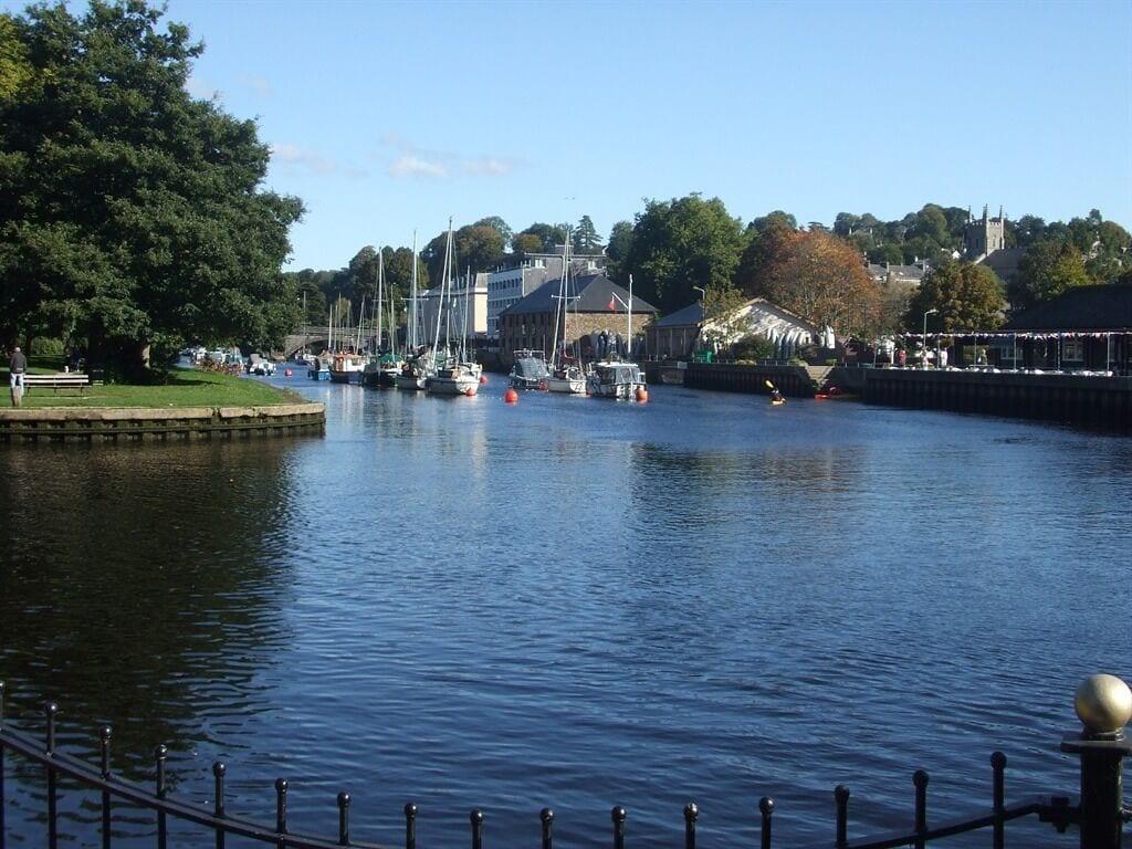 Vista Exterior Steam Packet Inn