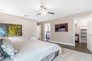Arriendo temporal - Smart Lights w/ Sleeping Quarters & Covered Patio