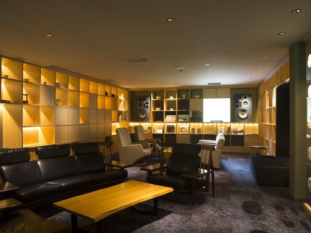 Bar/Salón Kuriyasuizan