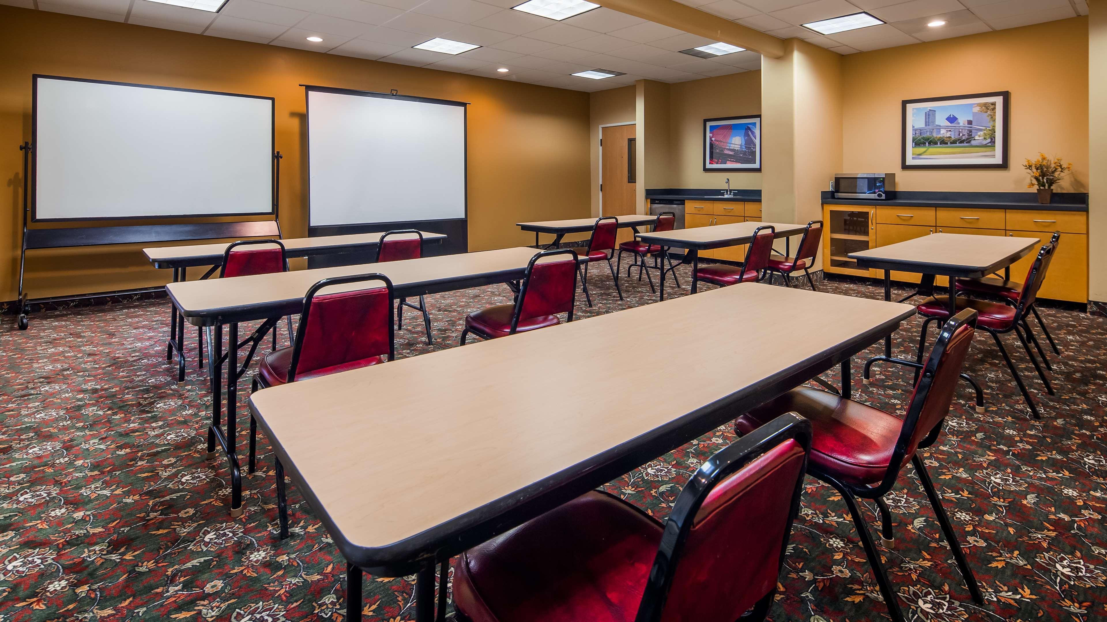 Sala de Reuniones Best Western Joliet Inn & Suites